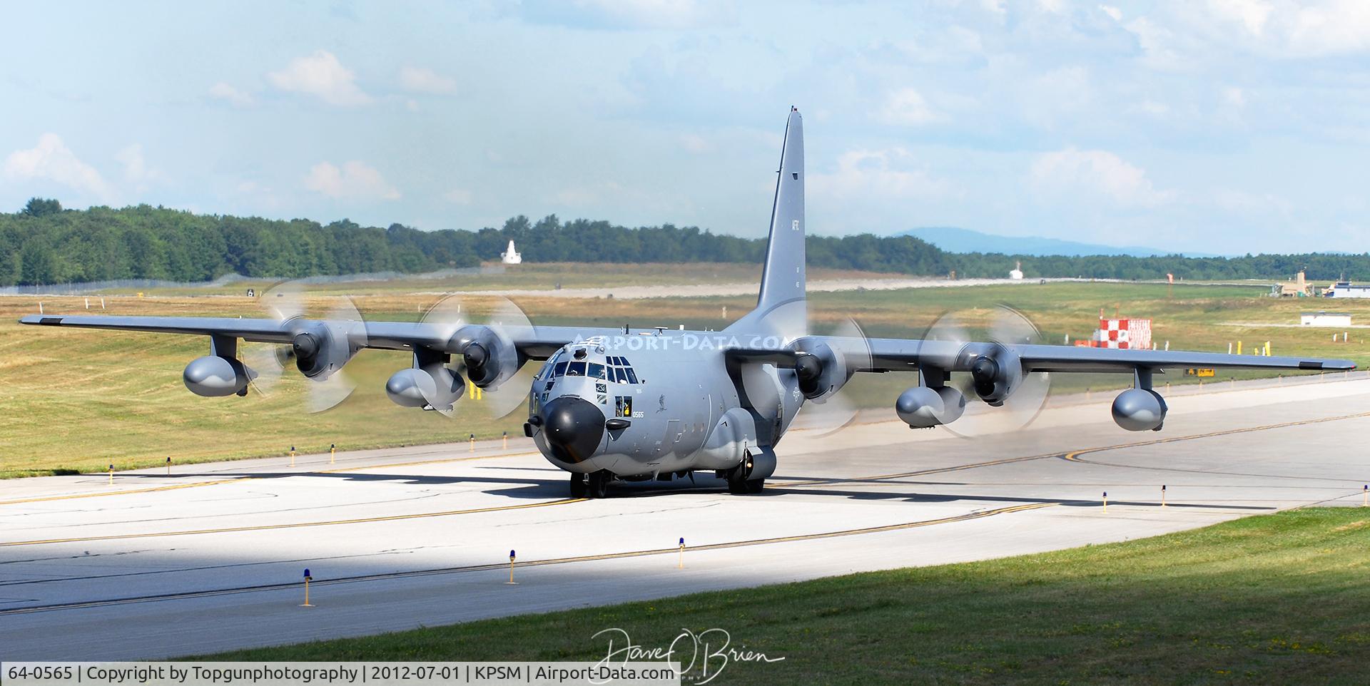 64-0565, 1964 Lockheed MC-130E Combat Talon I Hercules C/N 382-4077, Static departure