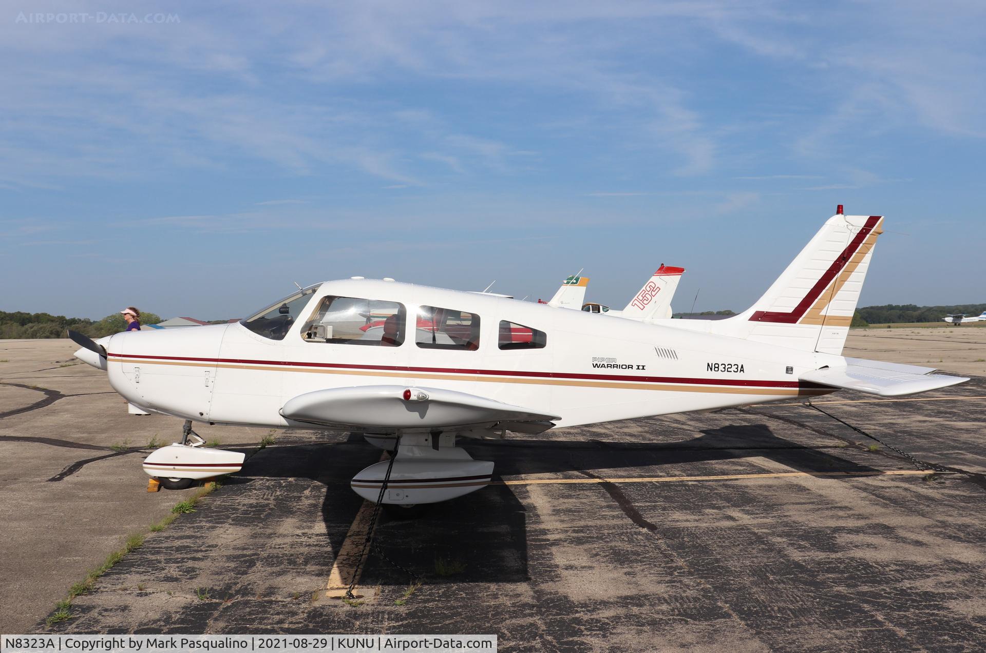 N8323A, 1981 Piper PA-28-161 C/N 28-8216019, Piper PA-28-161