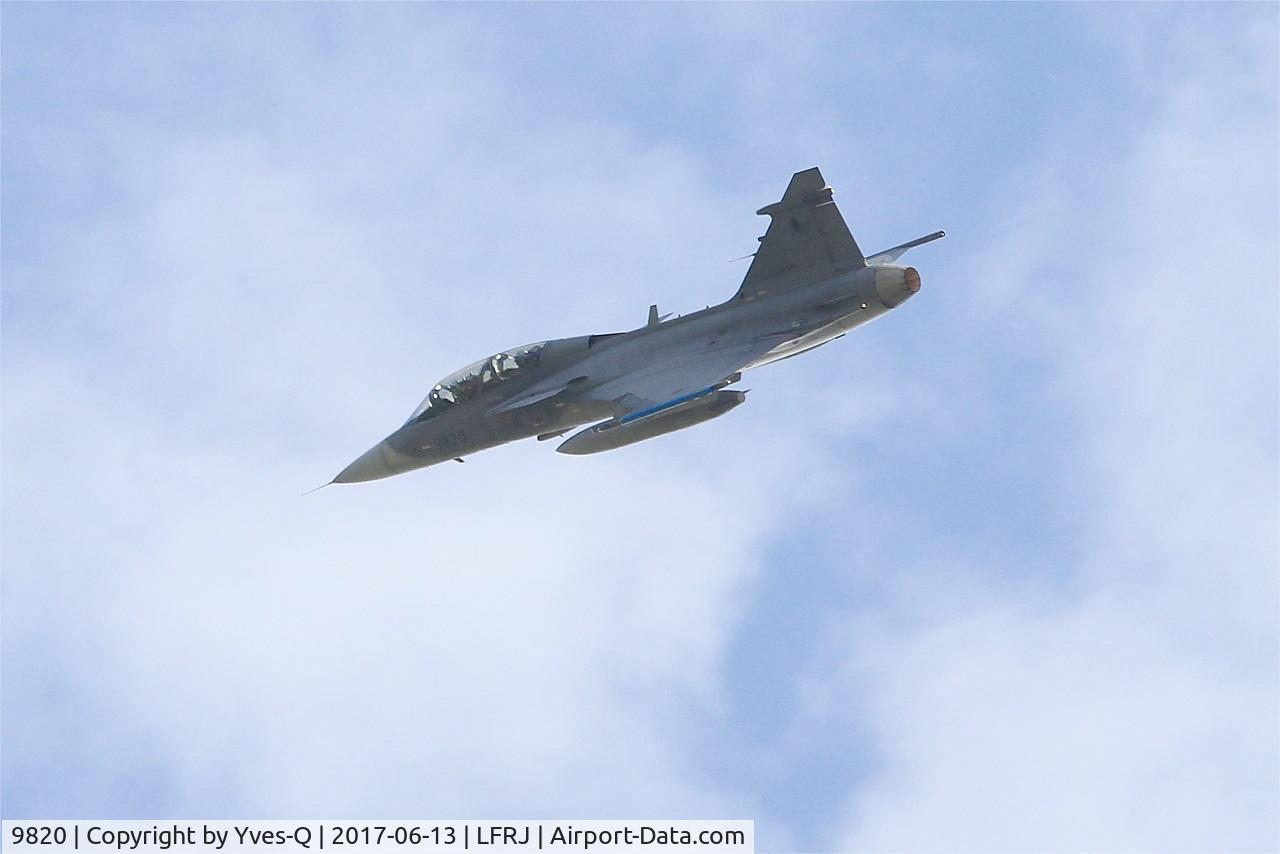 9820, 2005 Saab JAS-39D Gripen C/N 39820, Saab JAS-39D Gripen, Breack over Landivisiau Naval Air Base (LFRJ) Tiger Meet 2017