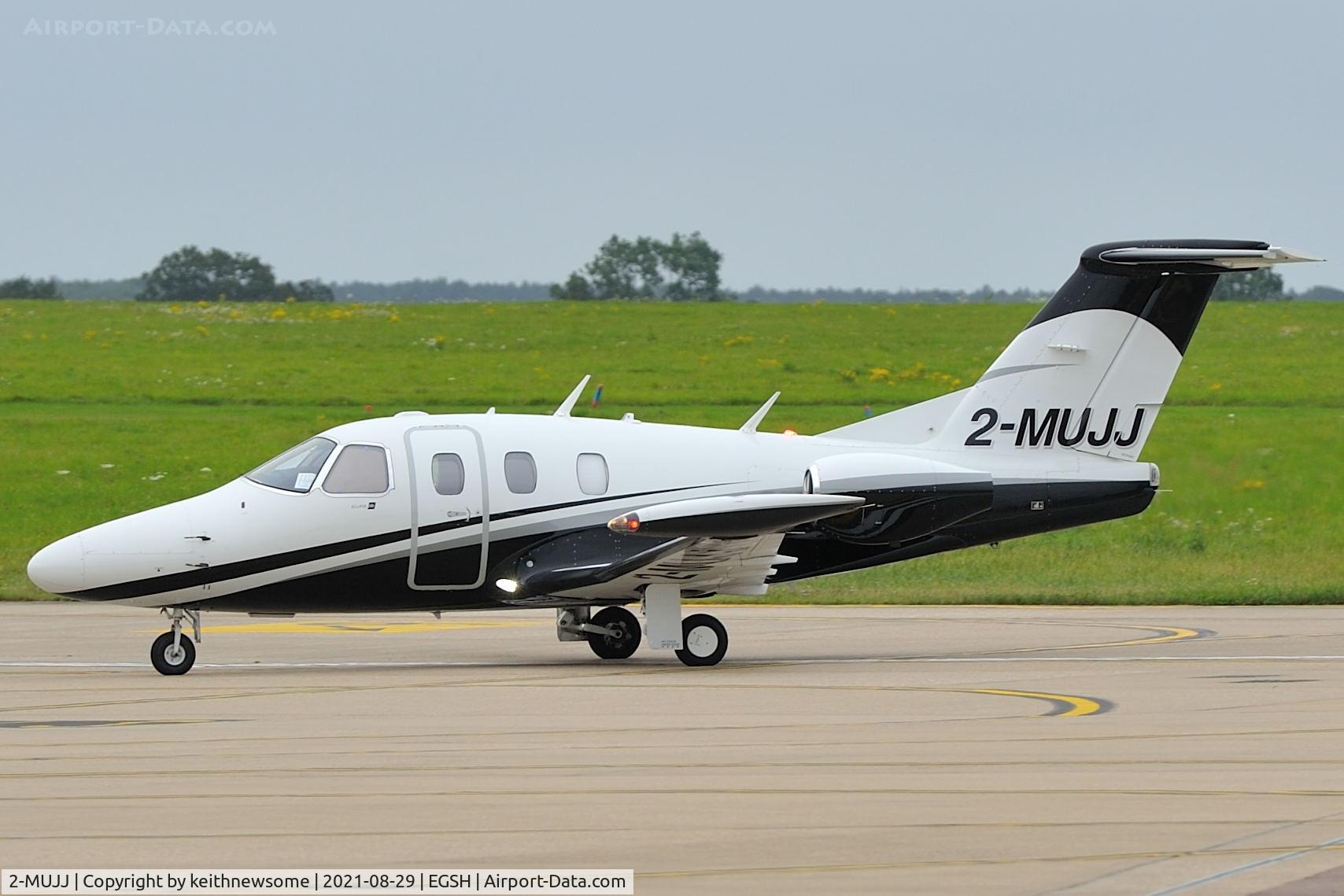 2-MUJJ, 2008 Eclipse Aviation Corp EA500 C/N 000263, Arriving at Norwich from Nice.