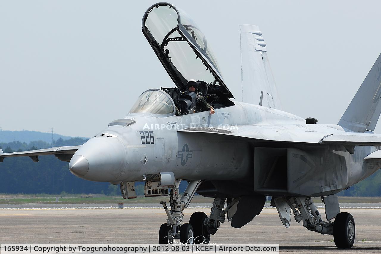 165934, Boeing F/A-18F Super Hornet C/N F080, Back up jet down from the morning Demo