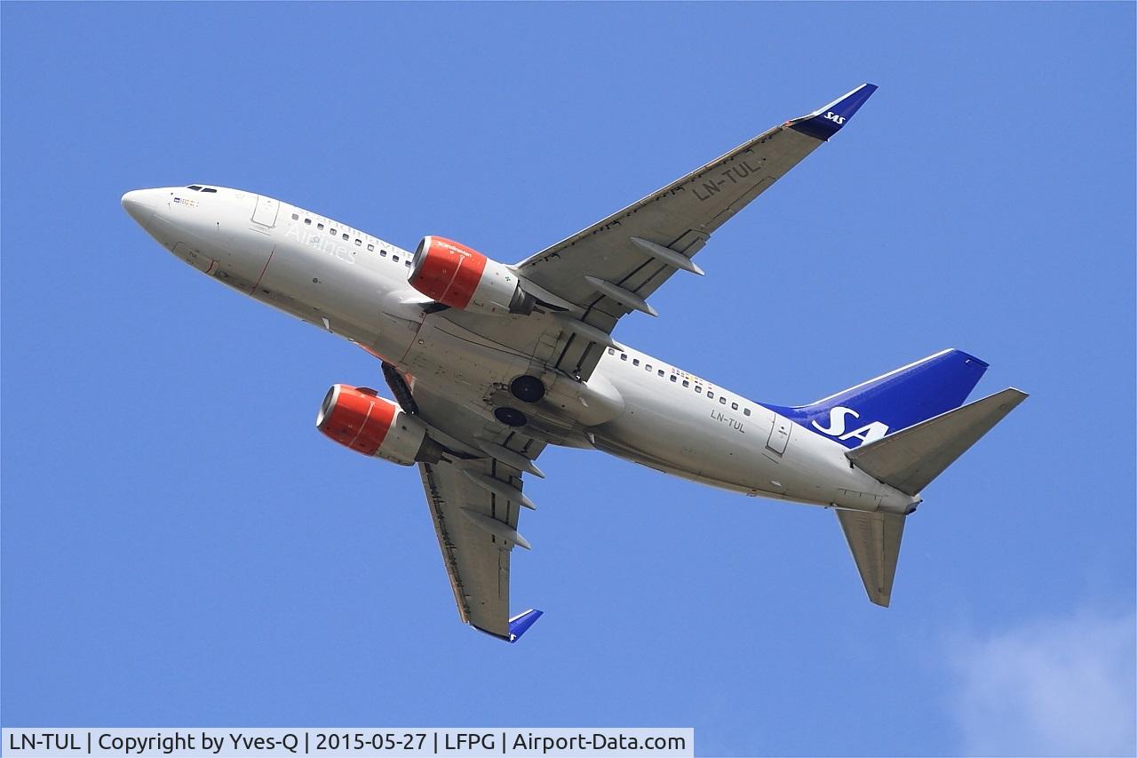 LN-TUL, 2002 Boeing 737-705 C/N 29097, Boeing 737-705, Climbing from rwy 27L, Roissy Charles De Gaulle airport (LFPG-CDG)