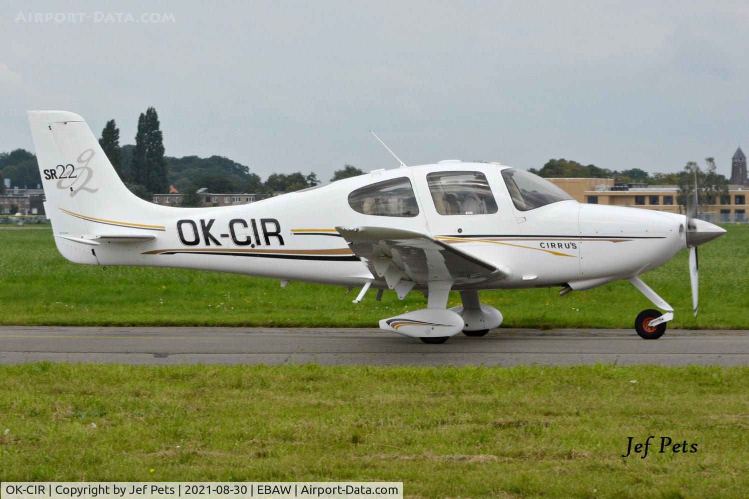 OK-CIR, 2004 Cirrus SR22 G2 C/N 1230, At Antwerp Airport.