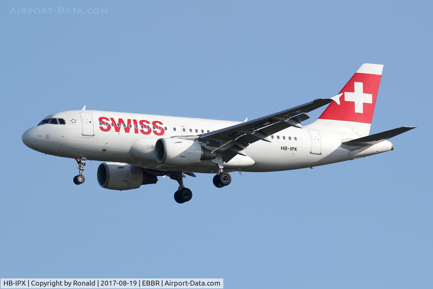 HB-IPX, 1996 Airbus A319-112 C/N 612, at bru