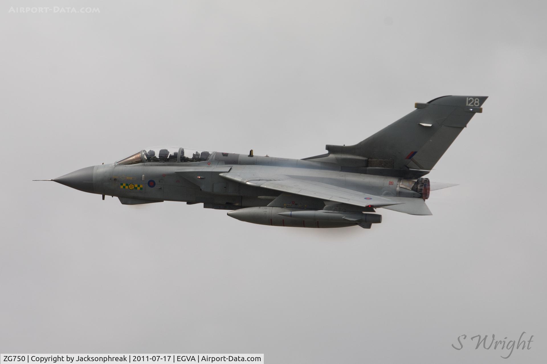 ZG750, 1991 Panavia Tornado GR.4 C/N 862/BT051/3420, RIAT 2011 RAF Fairford UK