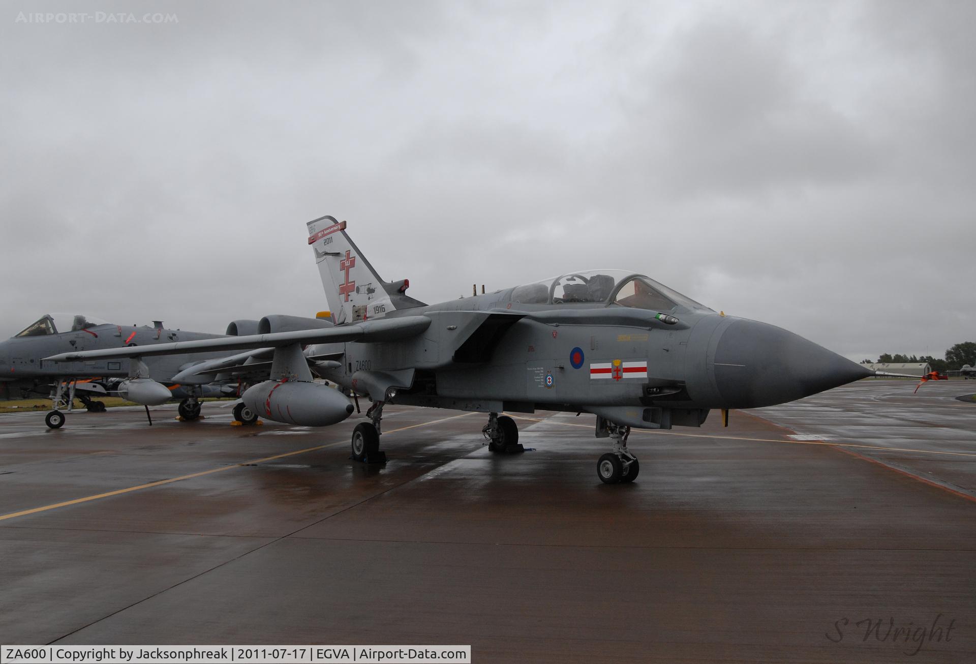 ZA600, 1982 Panavia Tornado GR.4 C/N 122/BS039/2123, RIAT 2011 RAF Fairford UK