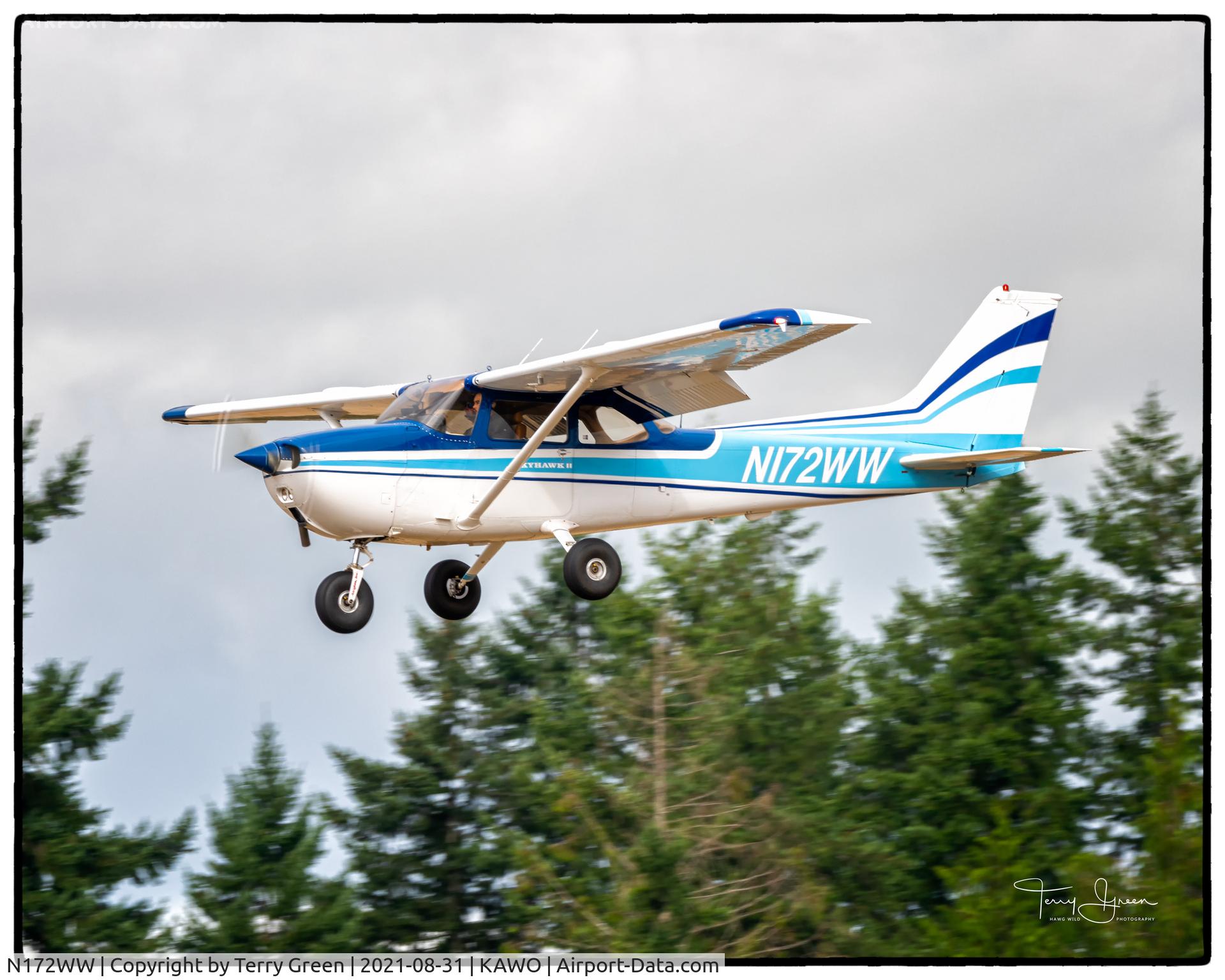 N172WW, 1976 Cessna 172M C/N 17267445, KAWO