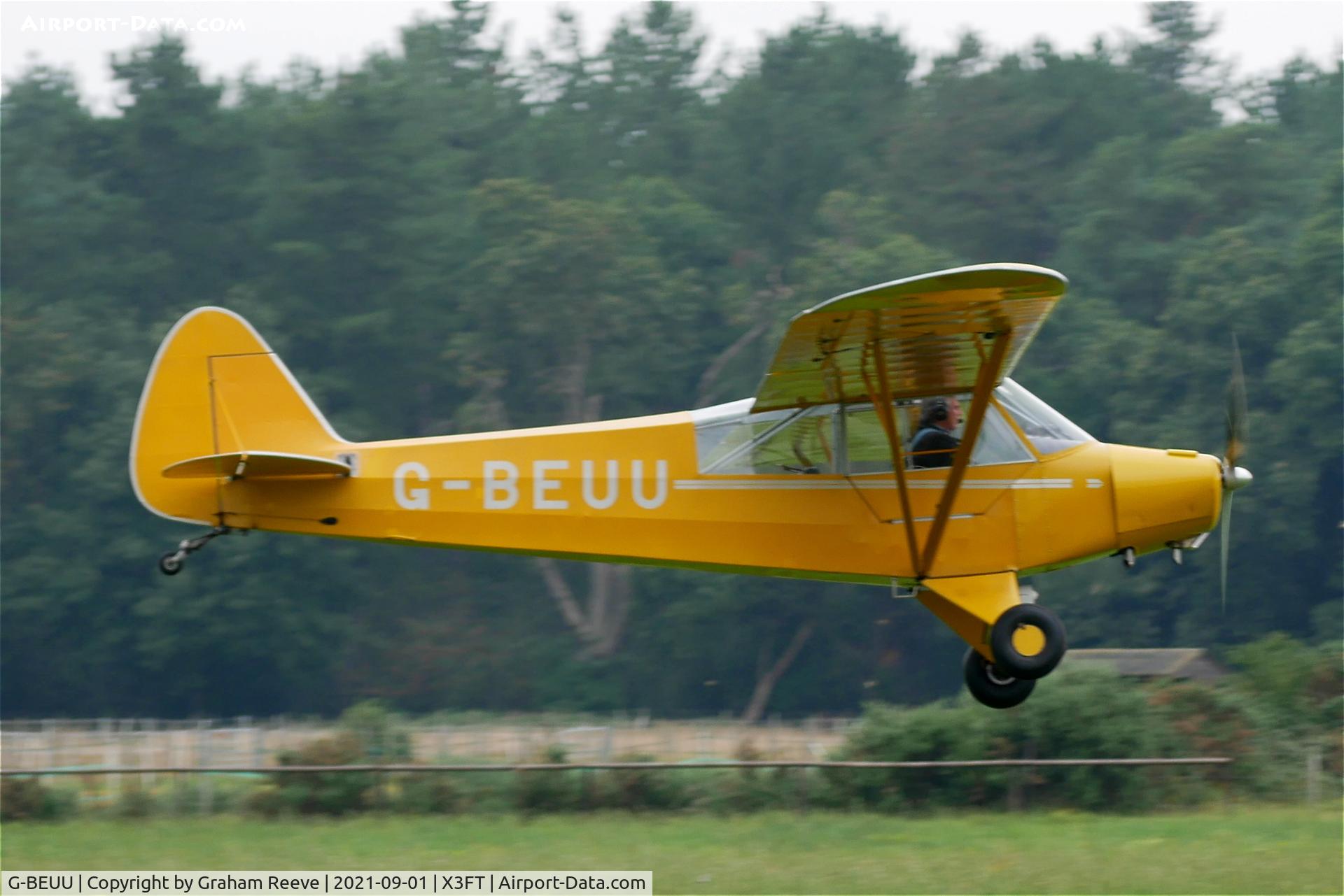 G-BEUU, 1951 Piper L-18C Super Cub (PA-18-95) C/N 18-1551, Departing from Felthorpe.