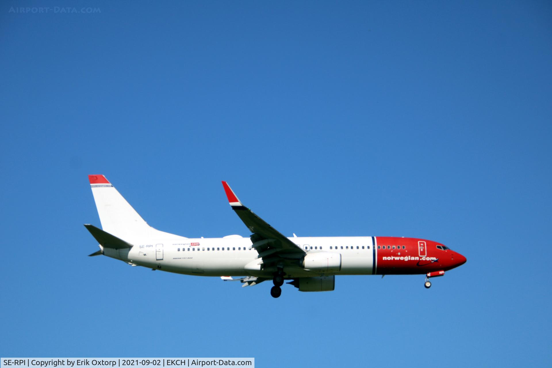 SE-RPI, 2016 Boeing 737-8JP C/N 42072, SE-RPI landing rw04L
