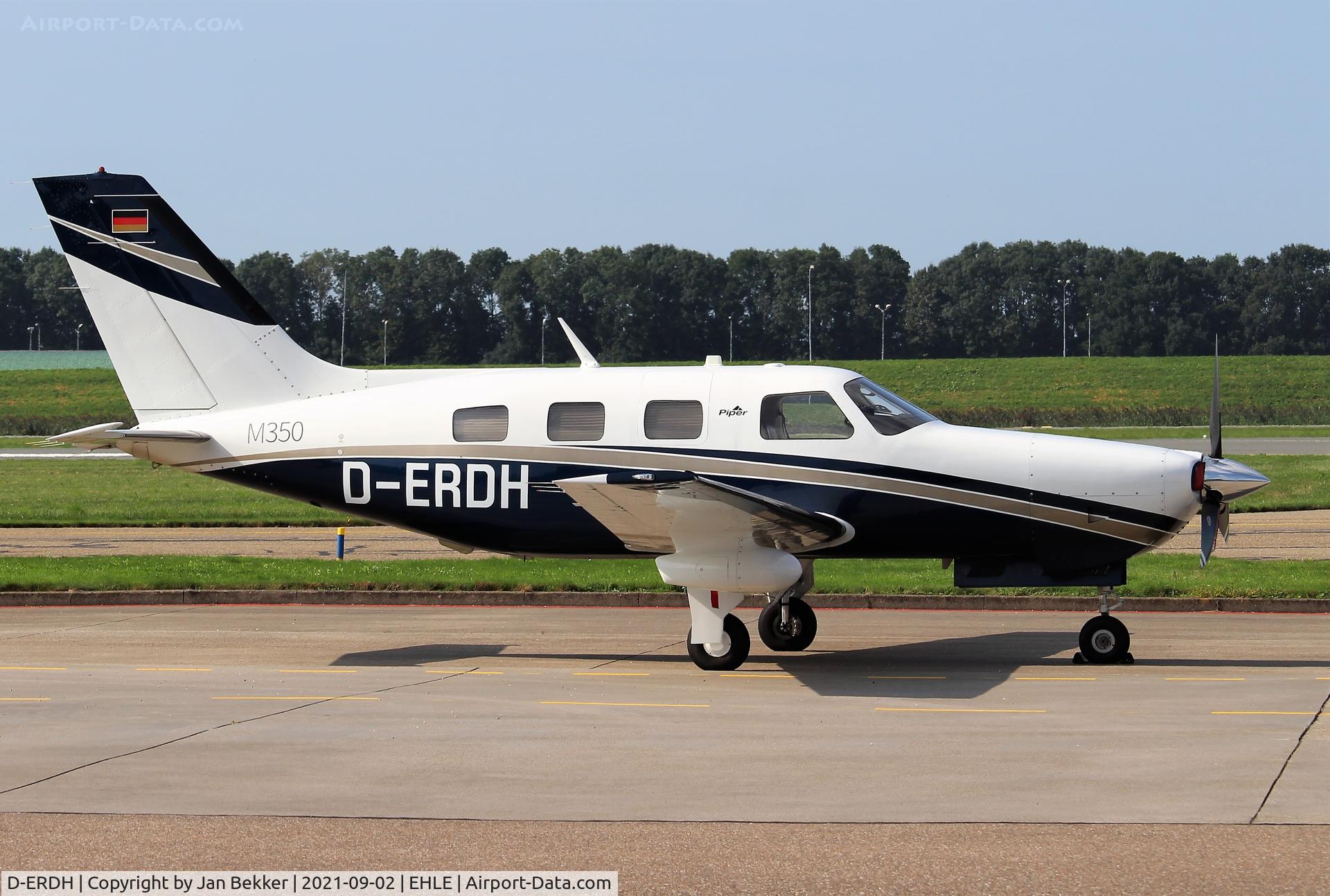 D-ERDH, 2016 Piper PA-46-350P Malibu Mirage Malibu Mirage C/N 4636688, Lelystad Airport