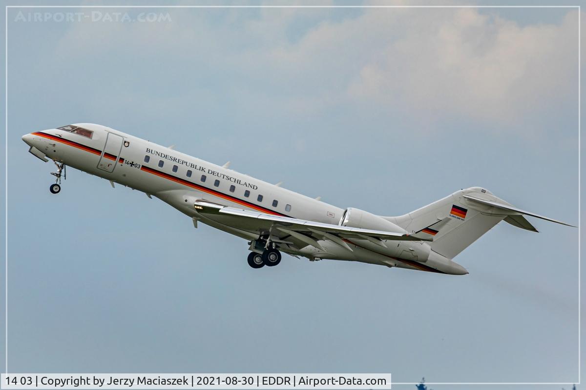 14 03, 2010 Bombardier BD-700-1A11 Global 5000 C/N 9411, 2010 Bombardier BD-700-1A11 Global 5000, c/n: 9411