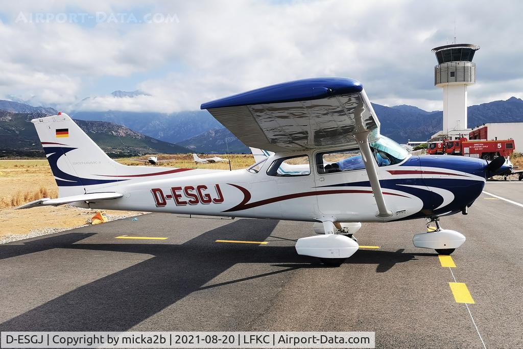 D-ESGJ, , Parked