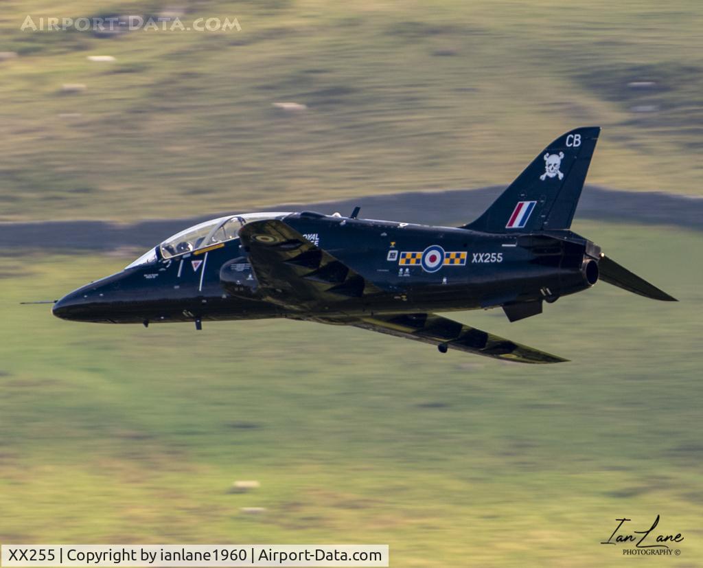 XX255, 1978 Hawker Siddeley Hawk T.1A C/N 091/312091/0573, Low Level LFA17