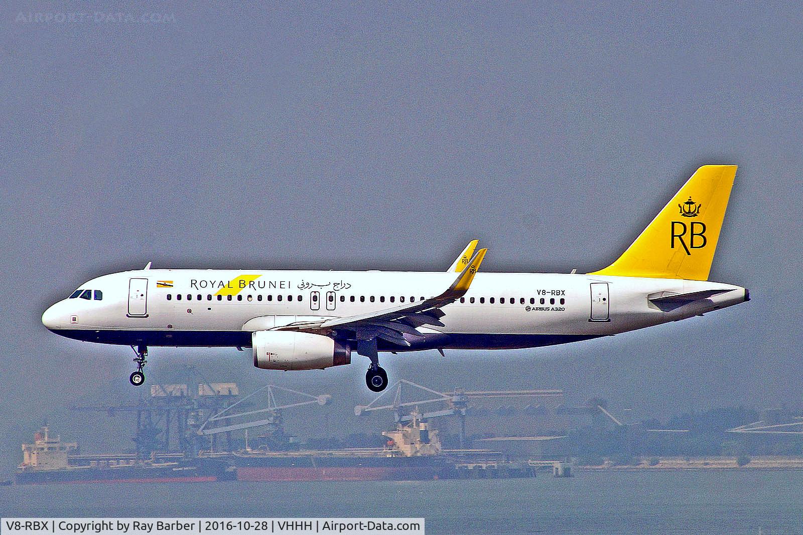 V8-RBX, 2015 Airbus A230-232 C/N 6816, V8-RBX   Airbus A320-232SL [6816] (Royal Brunei Airlines) Hong Kong Int'l~B 28/10/2016
