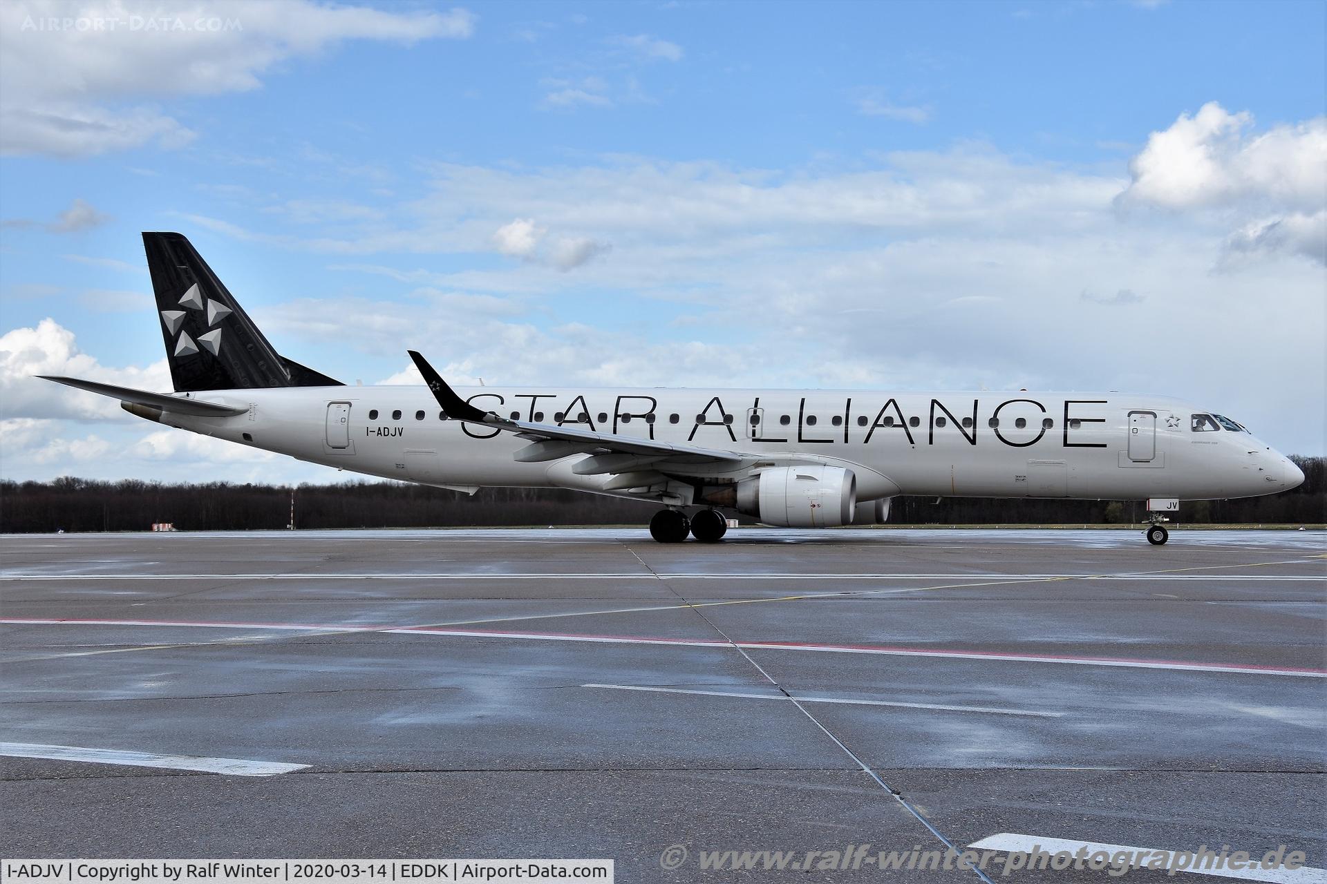 I-ADJV, 2009 Embraer 195LR (ERJ-190-200LR) C/N 19000308, Embraer ERJ-195LR 190-200LR - EN DLA Air Dolomiti 'Star Alliance' - 19000308 - I-ADJV - 14.03.2020 - CGN
