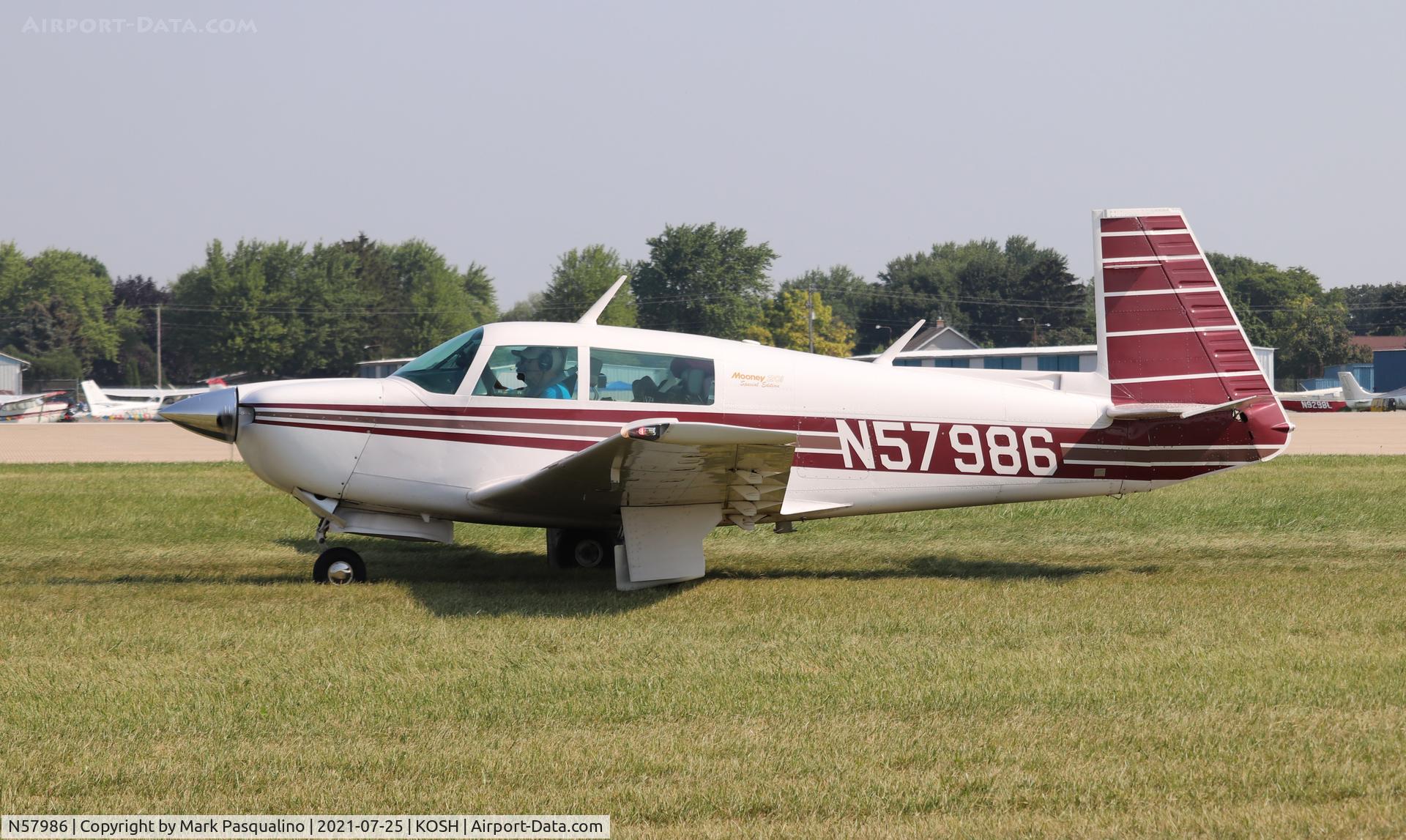 N57986, 1984 Mooney M20J 201 C/N 24-1533, Mooney M20J