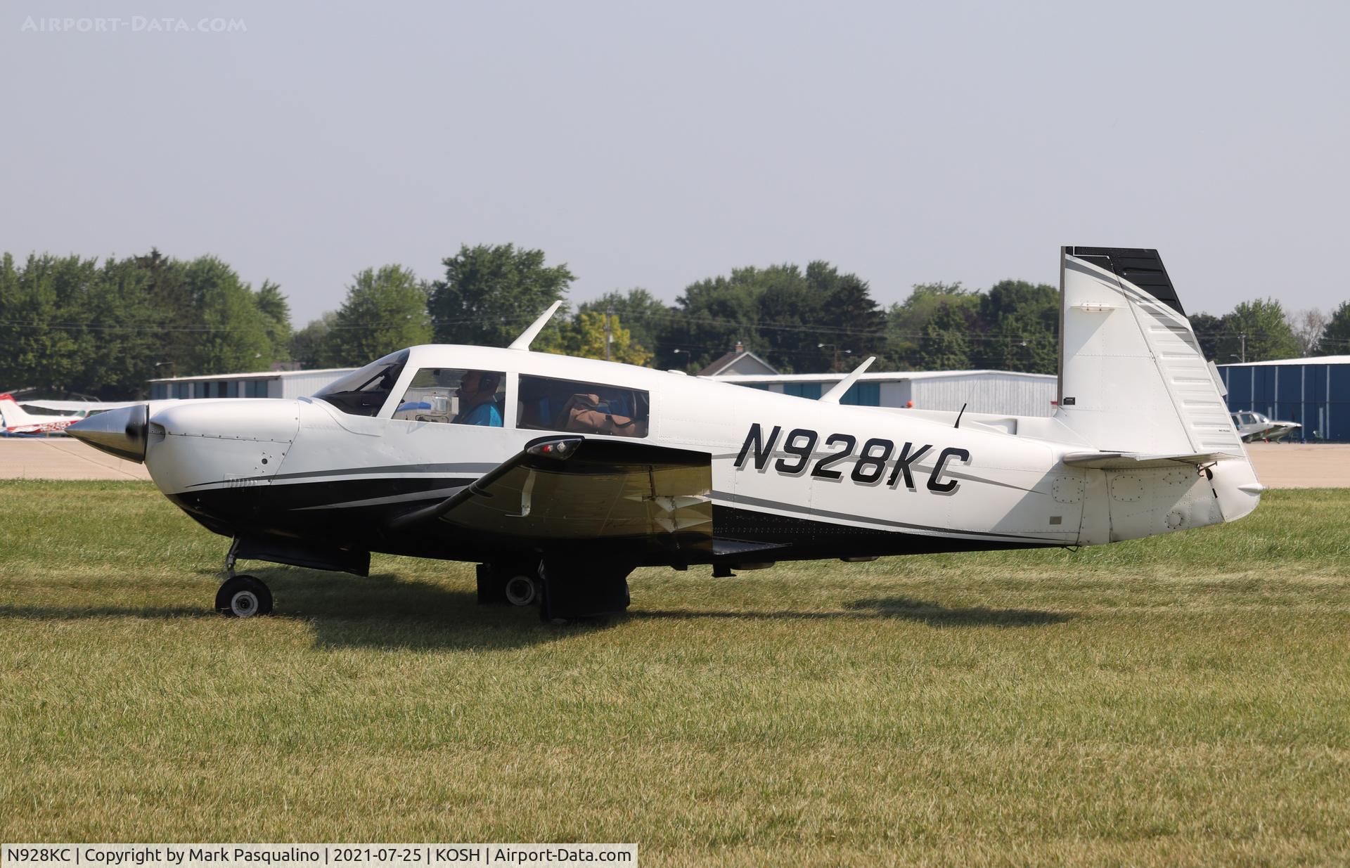 N928KC, Mooney M20J 201 C/N 24-1678, Mooney M20J