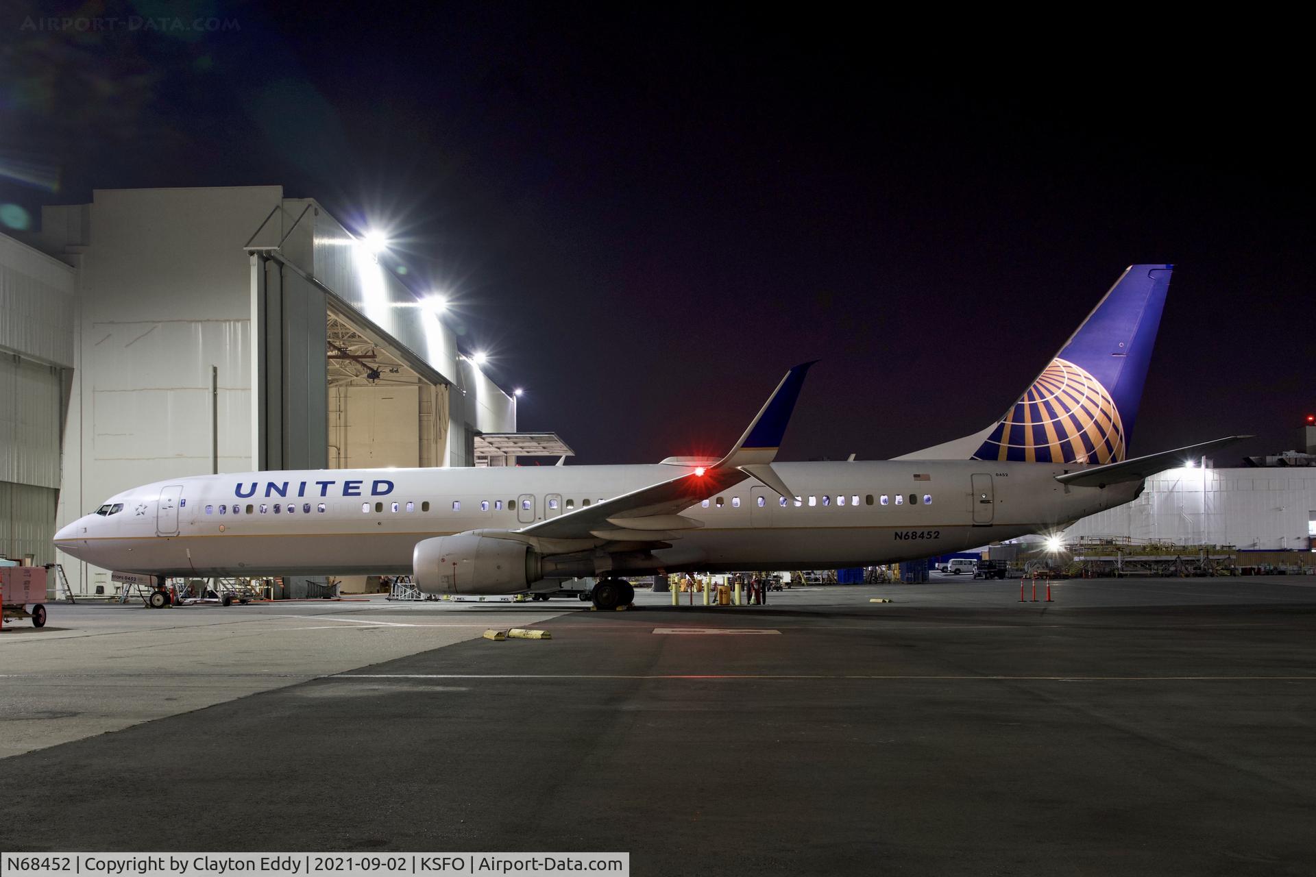 N68452, 2012 Boeing 737-924/ER C/N 40005, SFO 2021.