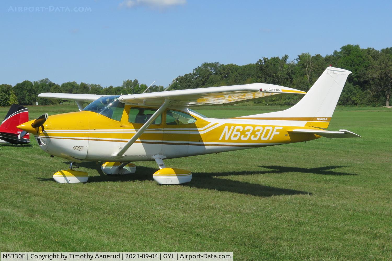 N5330F, 1976 Piper PA-28-140 C/N 28-7725042, 1976 Piper PA-28-140, c/n: 28-7725042, EAA Chapter 1658 Annual Sweet Corn & Bratwurst Fly In