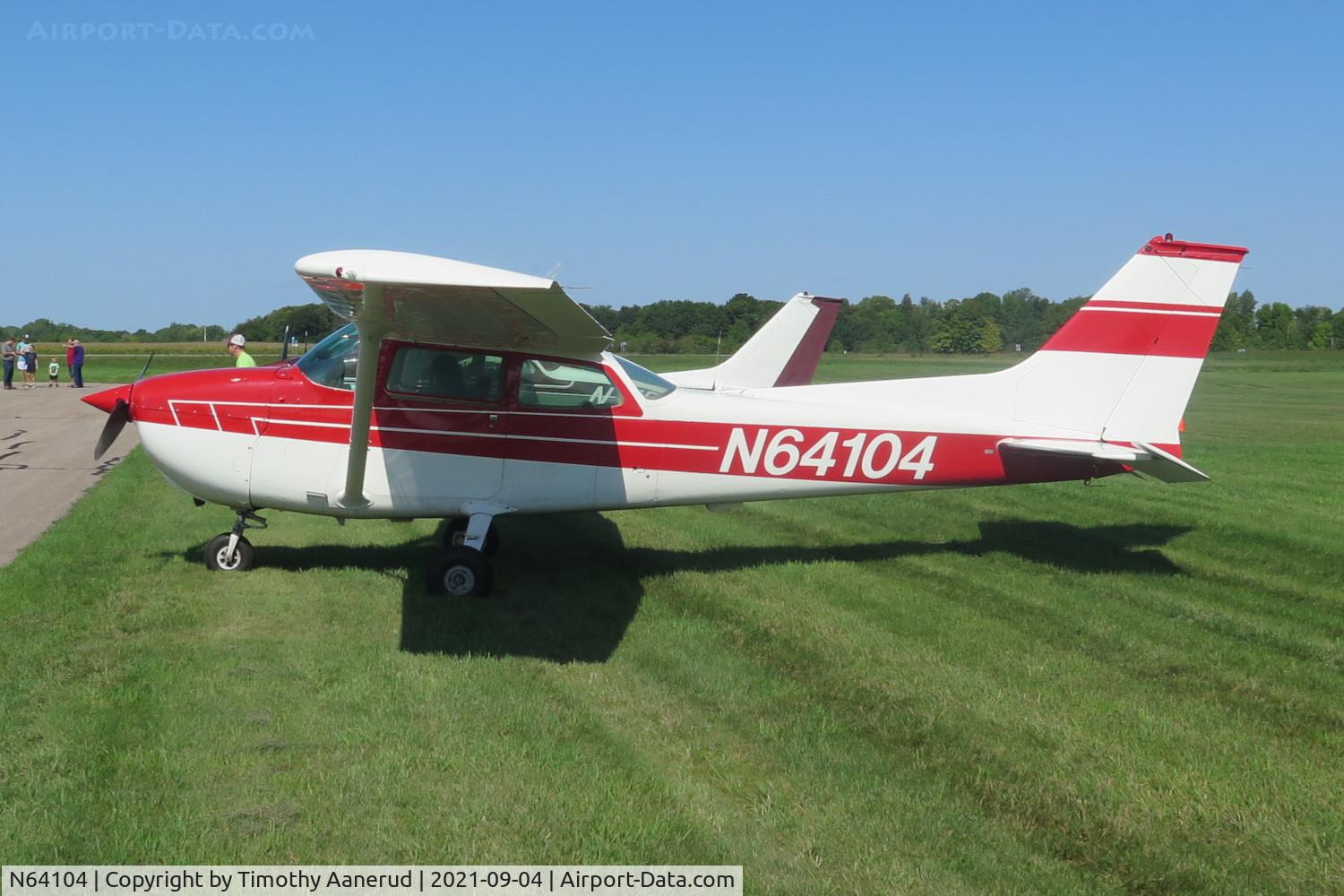 N64104, 1975 Cessna 172M C/N 17265021, 1975 Cessna 172M, c/n: 17265021, EAA Chapter 1658 Annual Sweet Corn & Bratwurst Fly In