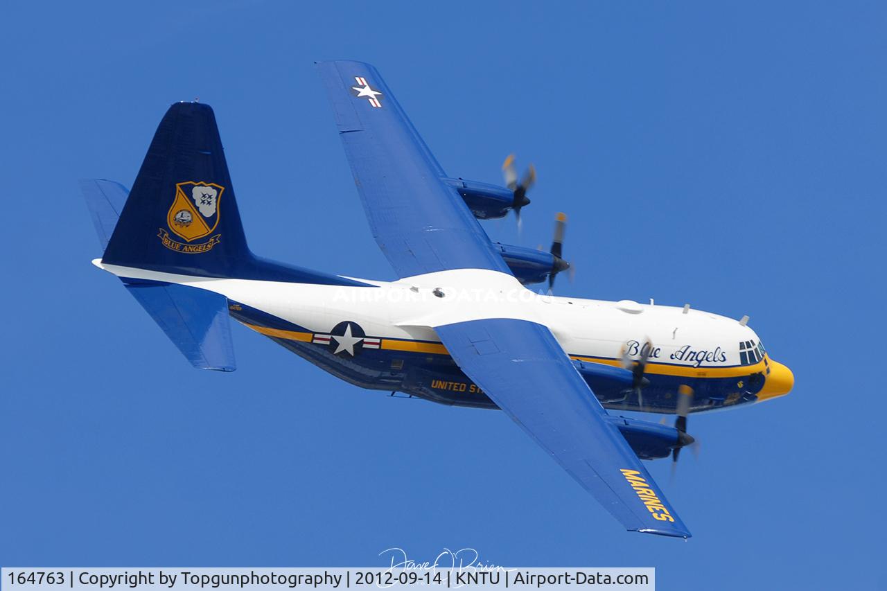 164763, 1992 Lockheed C-130T Hercules C/N 382-5258, Bert's banana pass