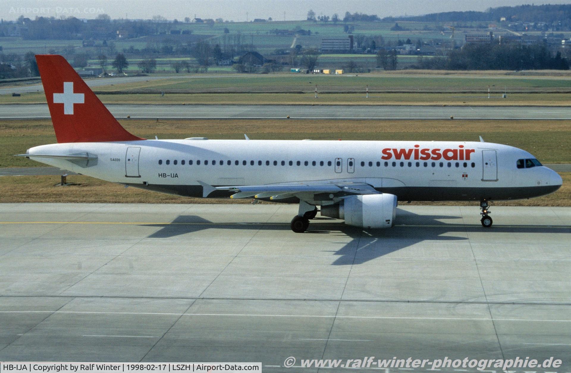 HB-IJA, 1995 Airbus A320-214 C/N 533, Airbus A320-214 - Swissair 'Opfikon' - 533 - HB-IJA - 17.02.1998 - ZRH