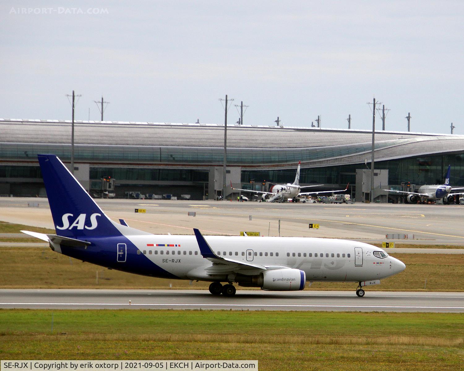 SE-RJX, 2007 Boeing 737-76N C/N 34754, SE-RJX in OSL