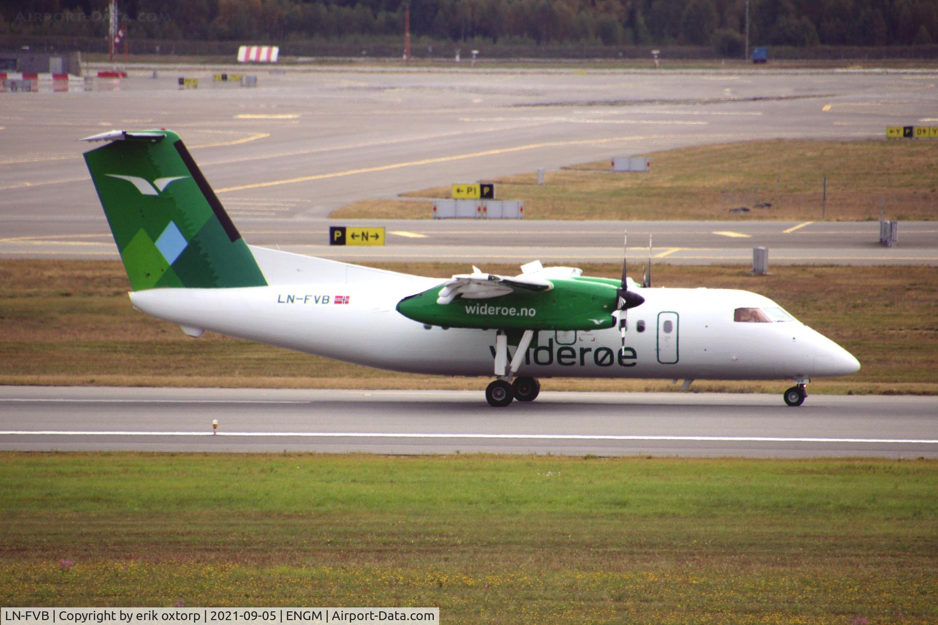 LN-FVB, 1999 De Havilland Canada DHC-8-103Q Dash 8 C/N 540, LN-FVB in OSL. Painted in the new Wideroe c/s