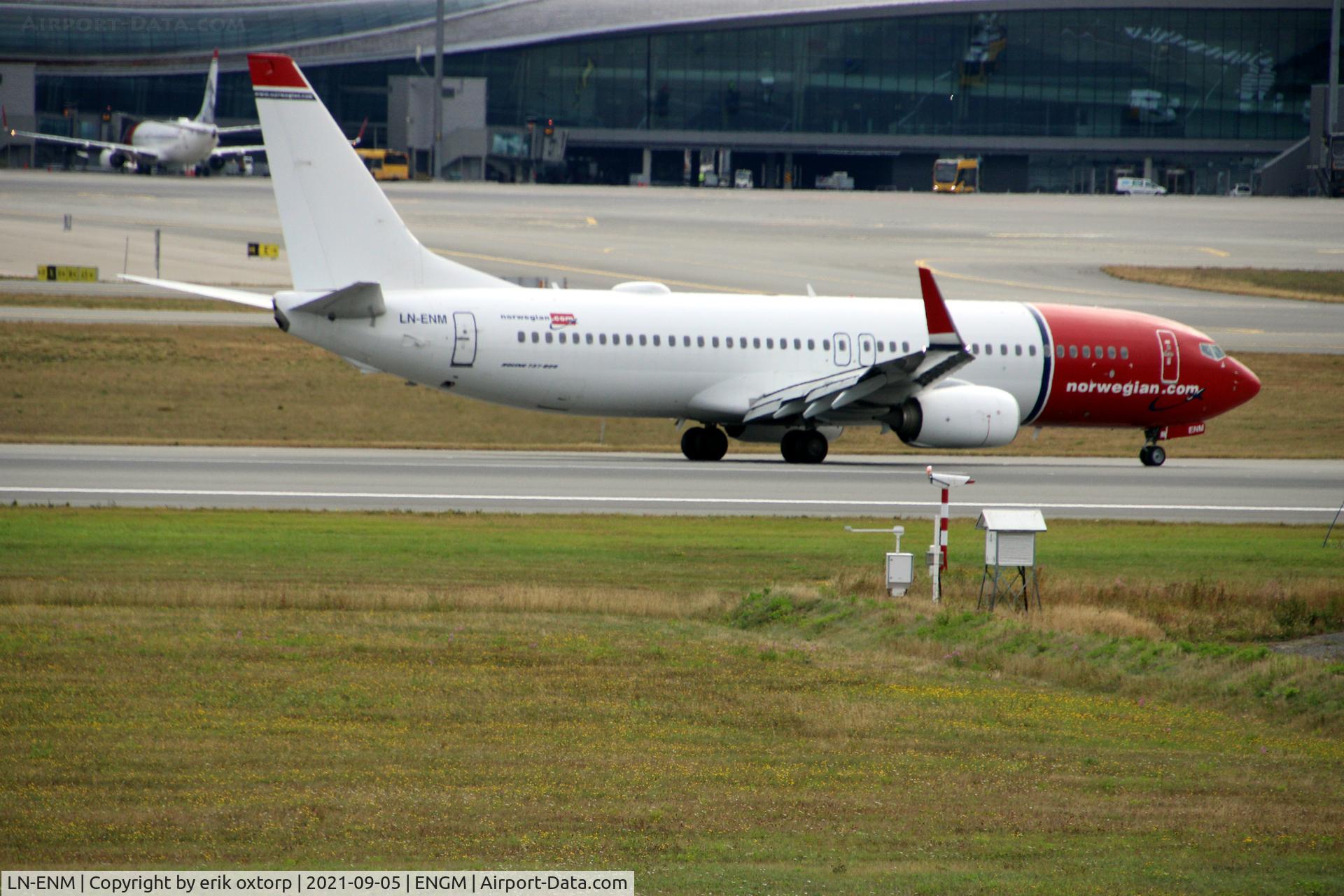 LN-ENM, 2016 Boeing 737-8JP C/N 42071, LN-ENM in OSL