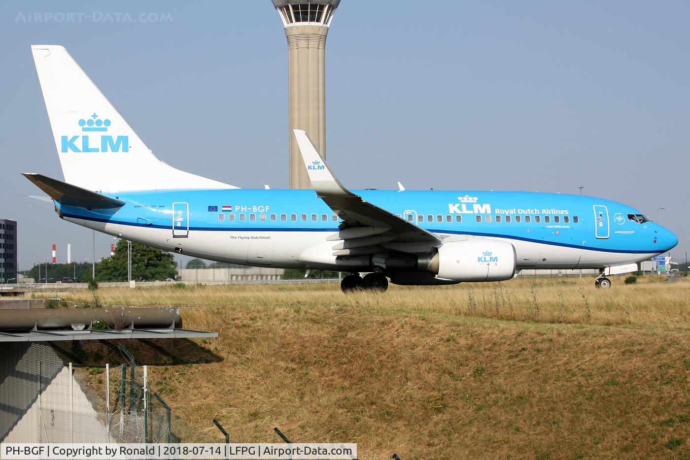 PH-BGF, 2008 Boeing 737-7K2 C/N 30365, at cdg