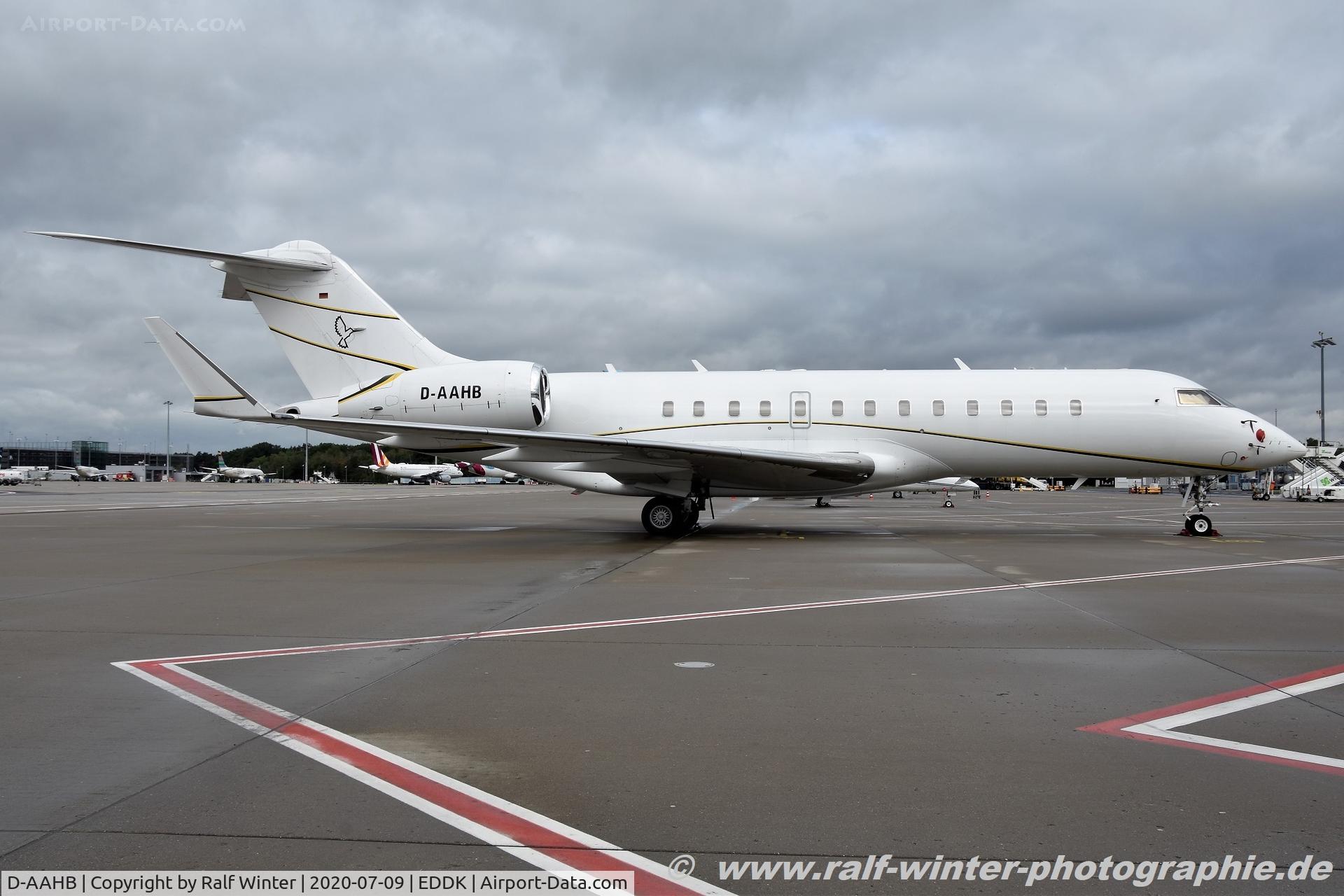 D-AAHB, 1998 Bombardier BD-700-1A10 Global Express C/N 9011, Bombarider BD-700-1A10 Global Express - MHV MHS Aviation - 9011 - D-AAHB - 09.07.2020 - CGN