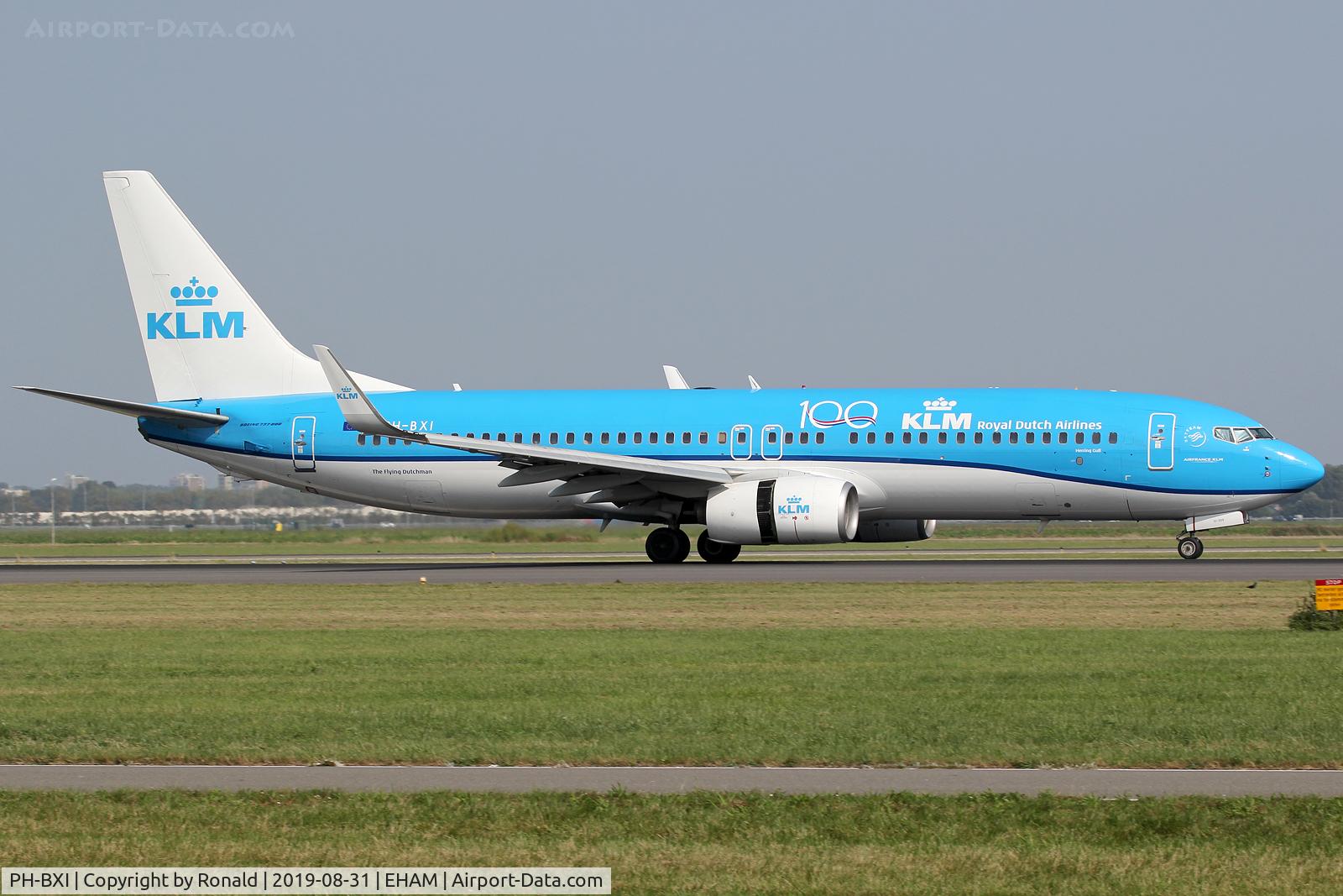 PH-BXI, 2000 Boeing 737-8K2 C/N 30358, at spl