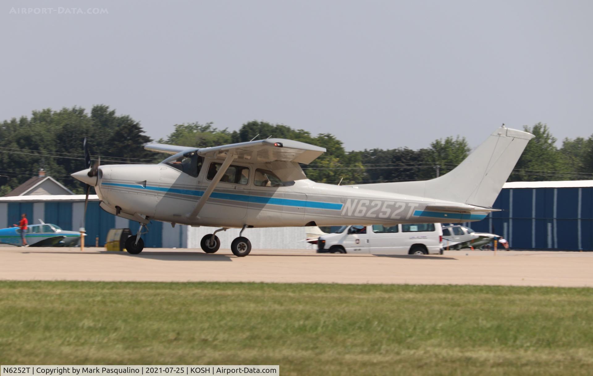 N6252T, 1983 Cessna TR182 Turbo Skylane RG C/N R18201947, Cessna TR182