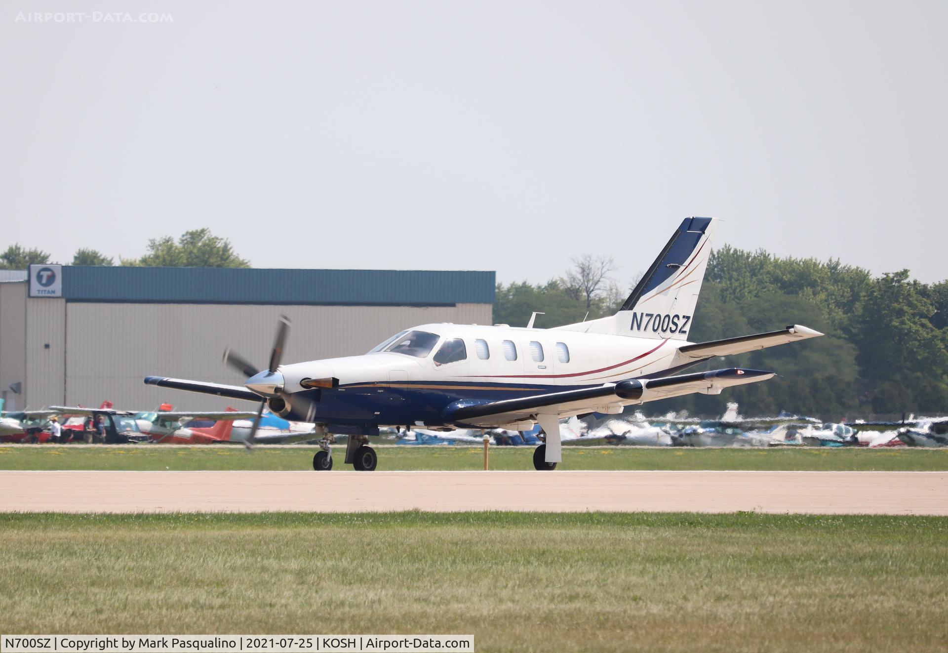 N700SZ, 1995 Socata TBM-700 C/N 102, Socata TBM-700