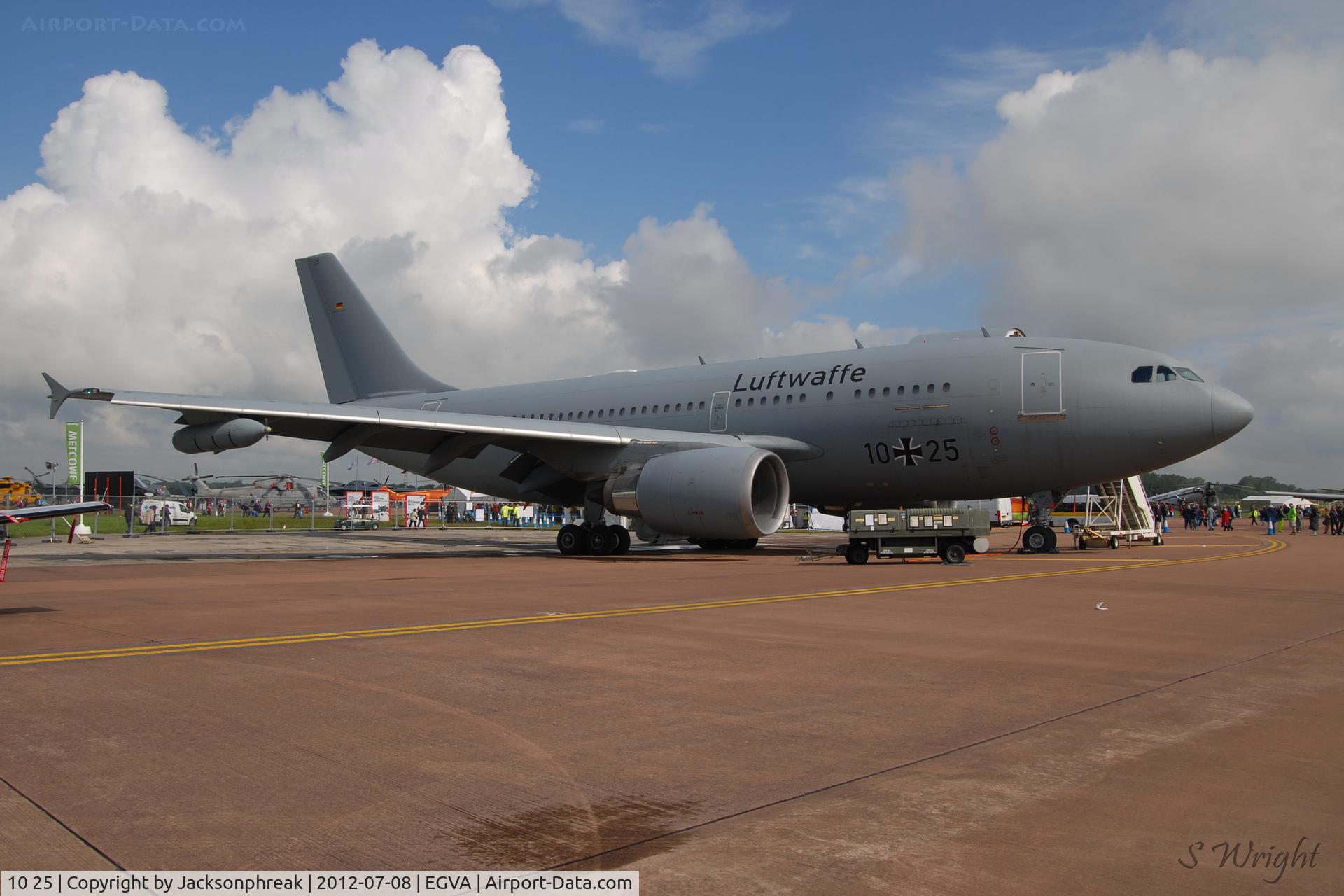 10 25, 1988 Airbus A310-304/MRTT C/N 484, RIAT 2012 RAF Fairford UK