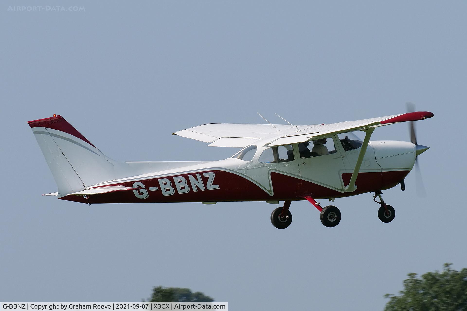 G-BBNZ, 1973 Reims F172M Skyhawk Skyhawk C/N 1054, Departing from Northrepps.