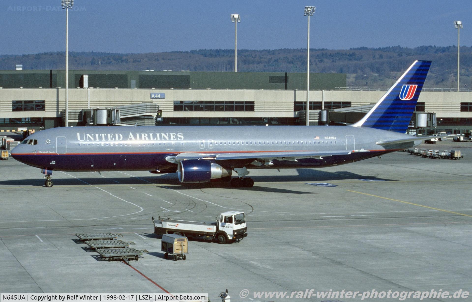 N645UA, 1991 Boeing 767-322 C/N 25280, Boeing 767-322(ER) - United Airlines - 25280 - N645UA - 17.02.1998 - ZRH