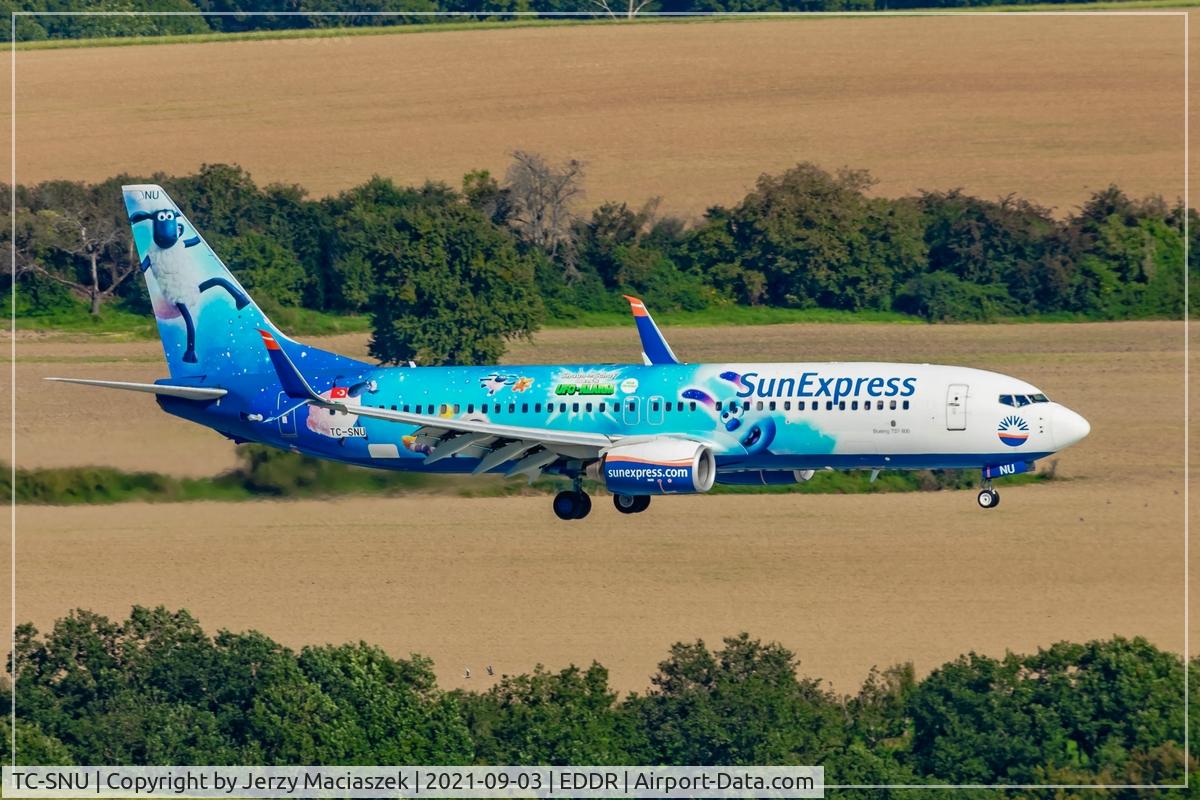 TC-SNU, 2010 Boeing 737-8HC C/N 40756, 2010 Boeing 737-8HC, c/n: 40756