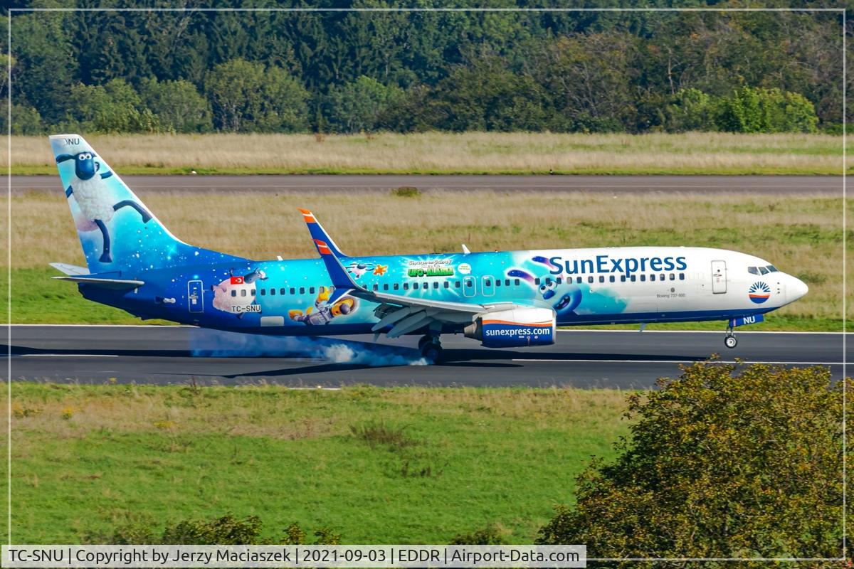 TC-SNU, 2010 Boeing 737-8HC C/N 40756, 2010 Boeing 737-8HC, c/n: 40756