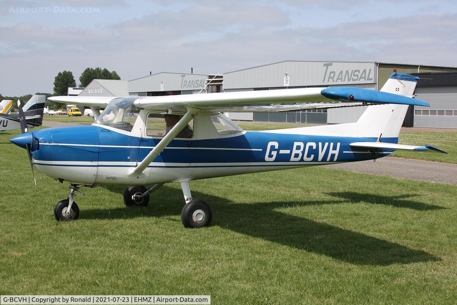 G-BCVH, 1974 Reims FRA150L Aerobat C/N 0258, at ehmz