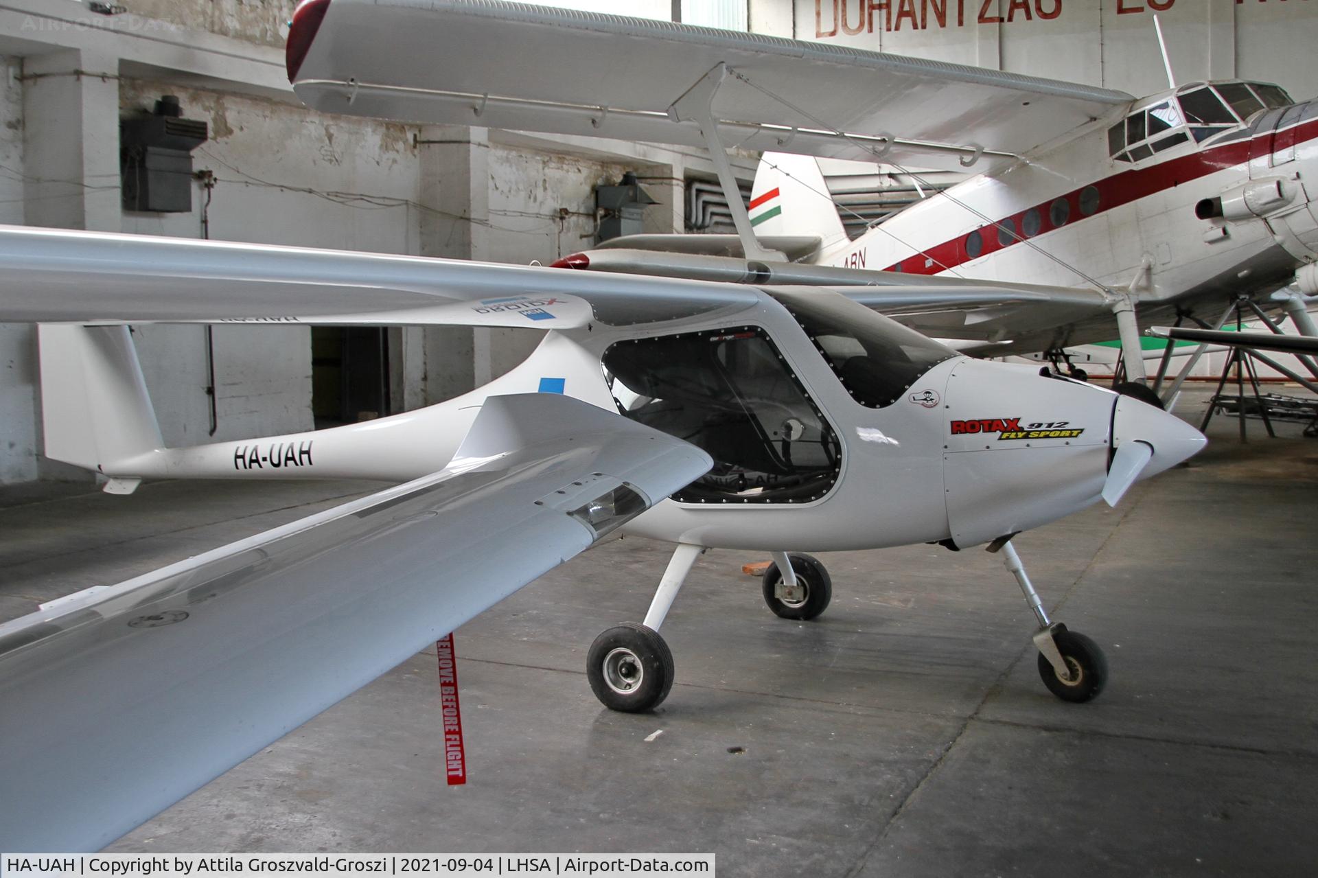 HA-UAH, Pipistrel Virus 912 C/N Not found 62-12, LHSA - Szentkirályszabadja Airport, Hungary