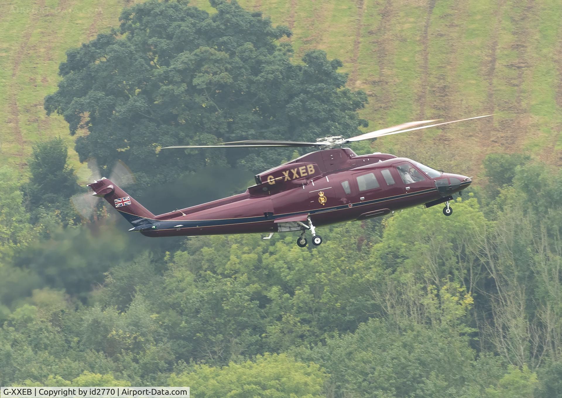G-XXEB, 2009 Sikorsky S-76C C/N 760753, Approaching Aberystwyth