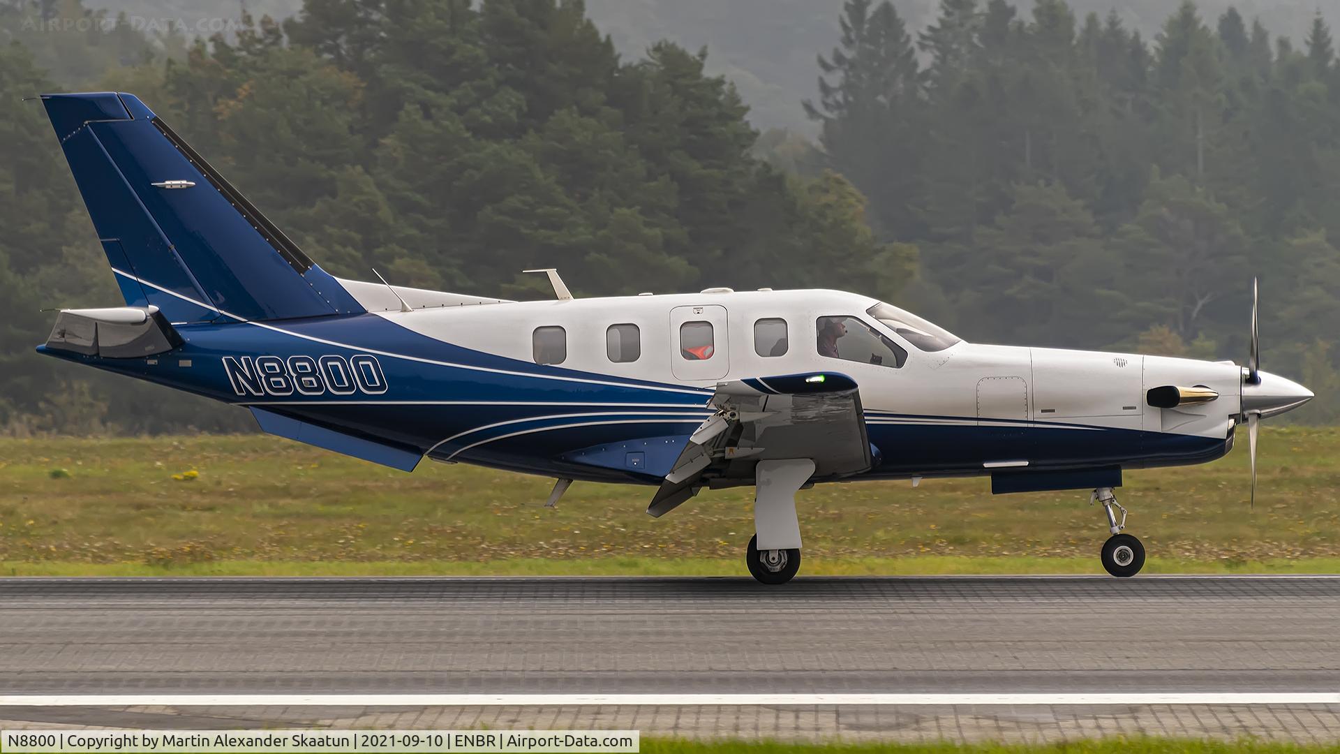 N8800, 2001 Socata TBM-700B C/N 202, Landing rwy. 17 at Flesland. Came from Stockholm for a fuel stop here, before going to Reykjavik.