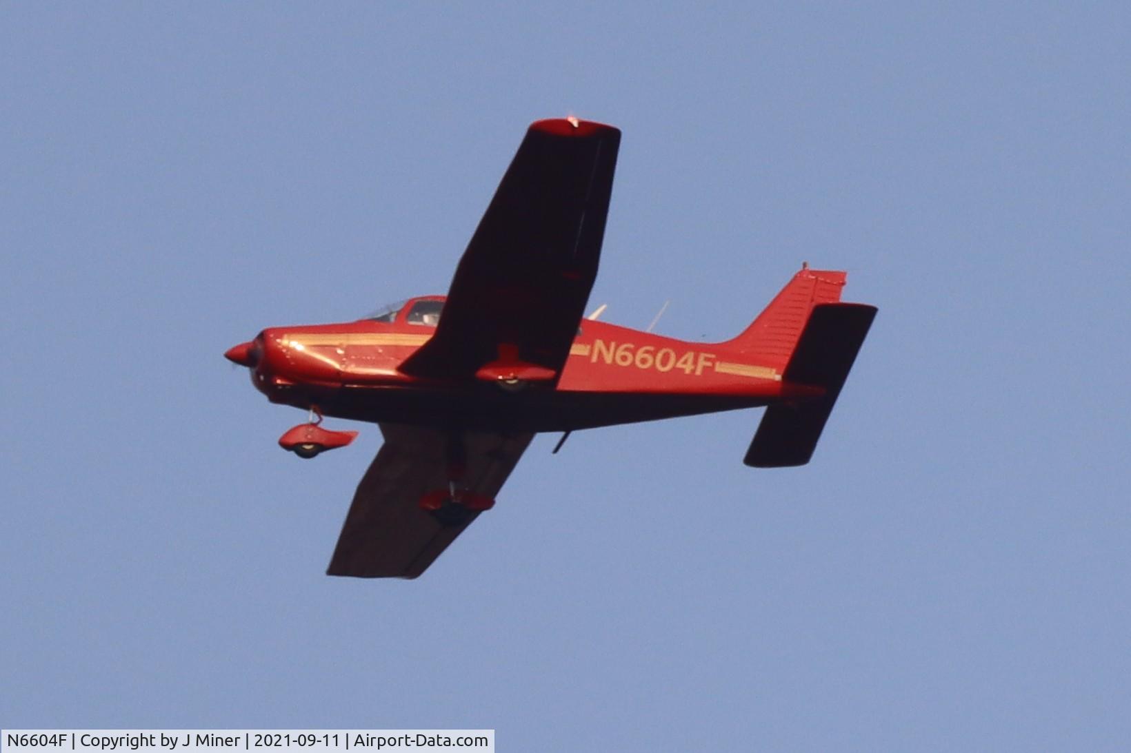 N6604F, 1976 Piper PA-28-151 C/N 28-7715169, Flying over Jelke Creek Bird Sanctuary in Sleepy Hollow, Illinois.