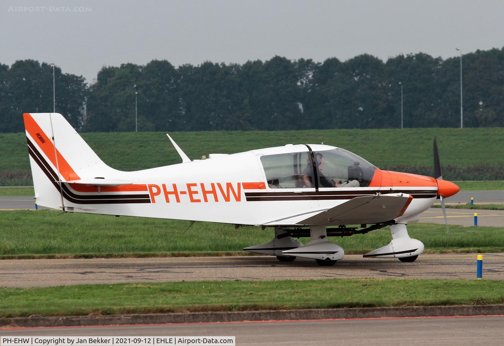PH-EHW, 1979 Robin DR-400-180 Regent Regent C/N 1373, Lelystad Airport