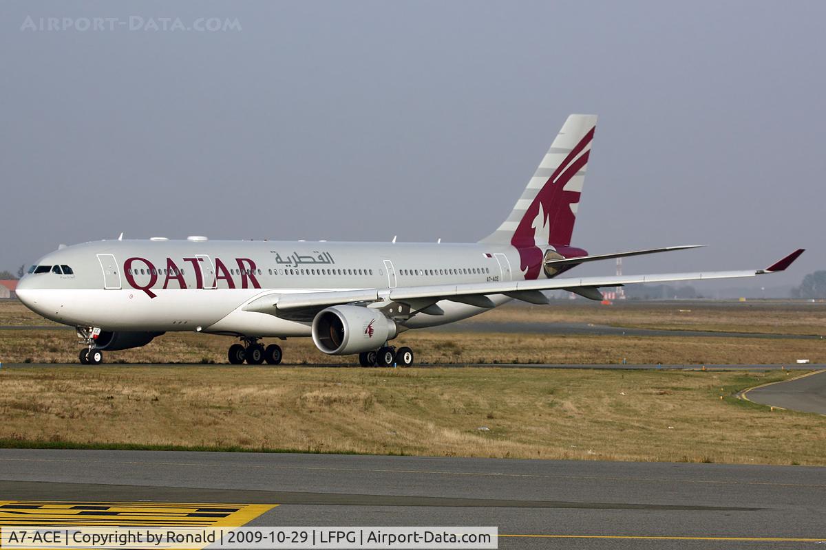 A7-ACE, 2004 Airbus A330-203 C/N 571, at cdg