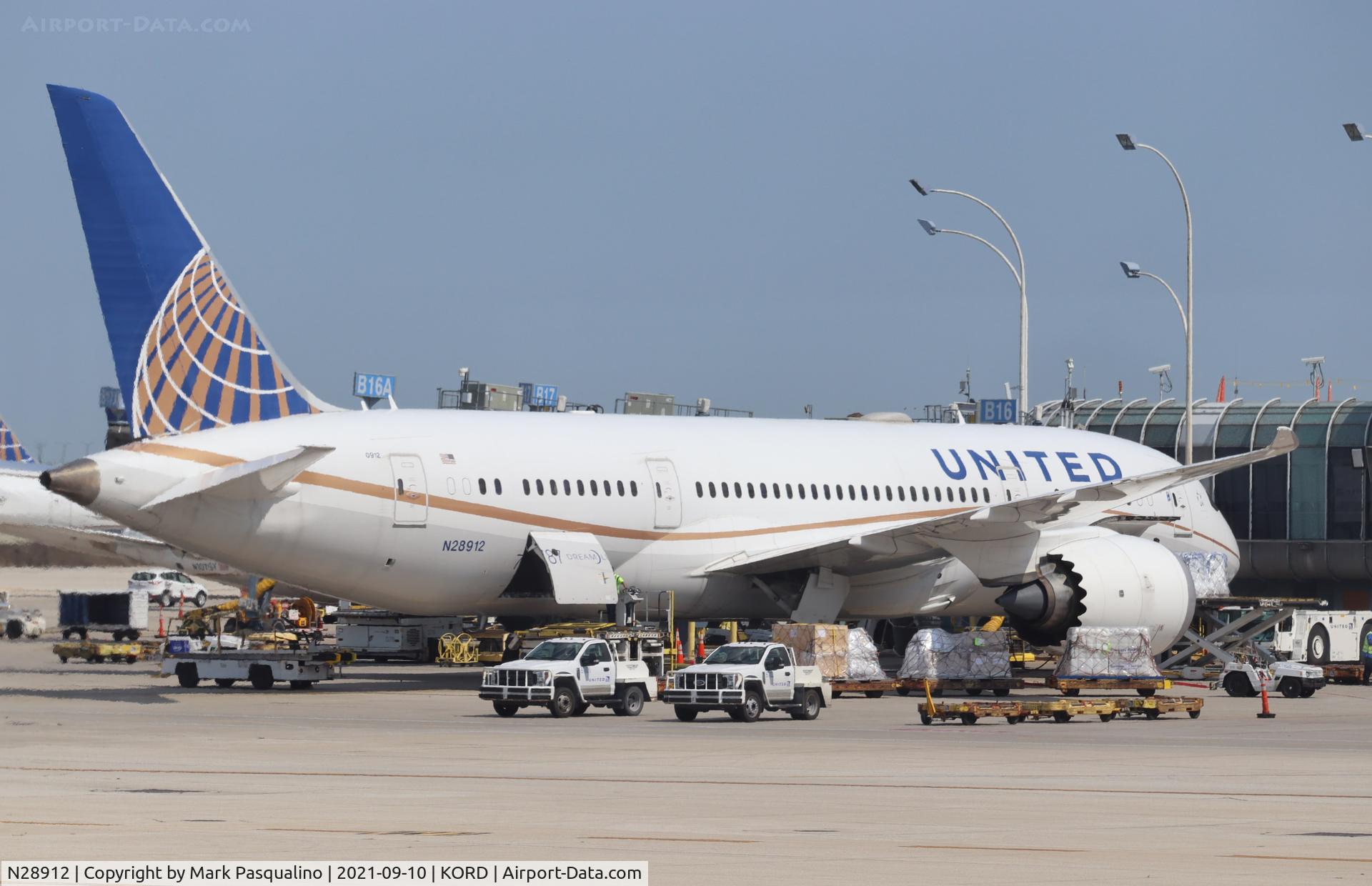 N28912, 2014 Boeing 787-8 Dreamliner C/N 34828, Boeing 787-8