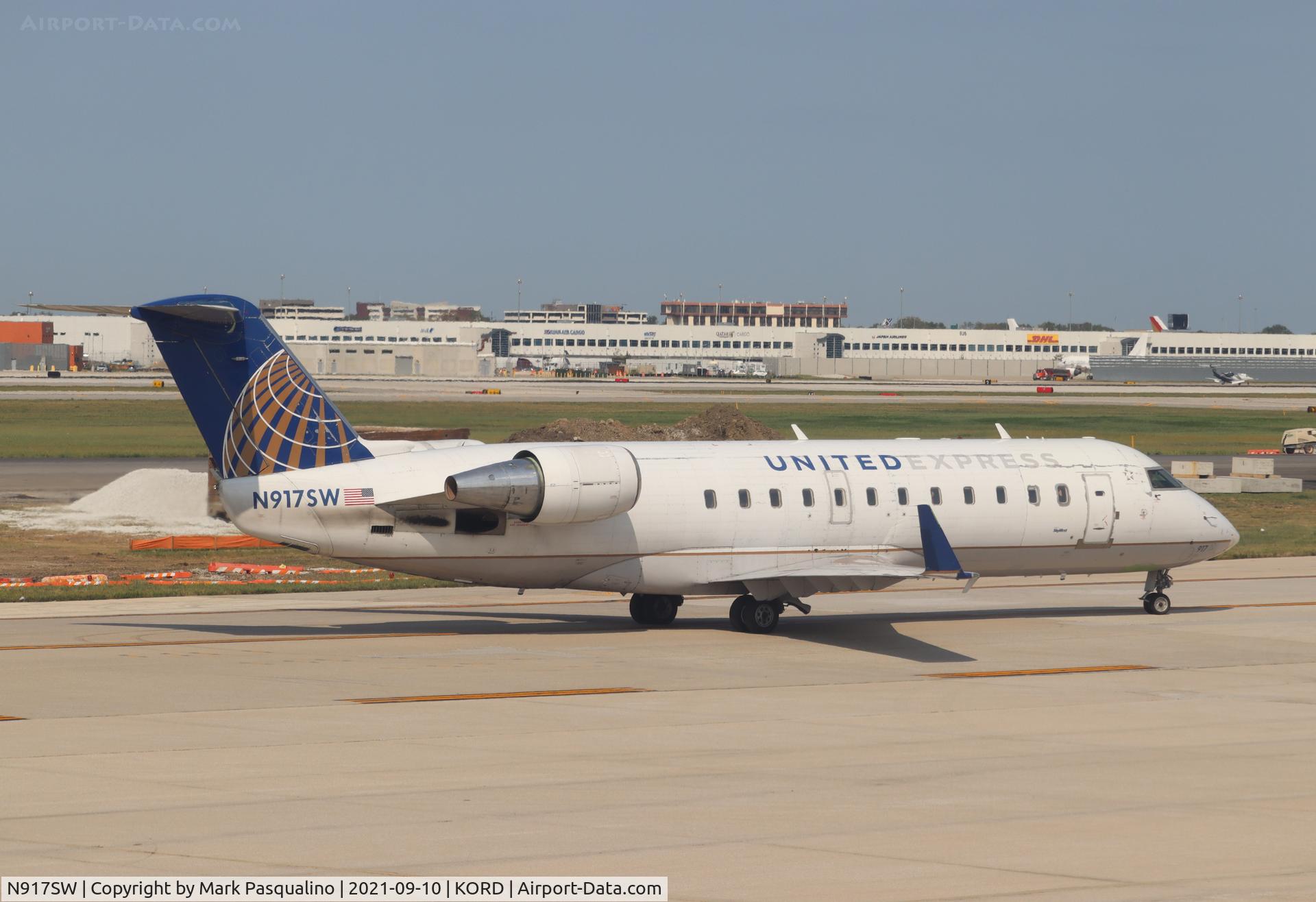 N917SW, 2002 Canadair CRJ-200LR (CL-600-2B19) C/N 7641, CL-600-2B19