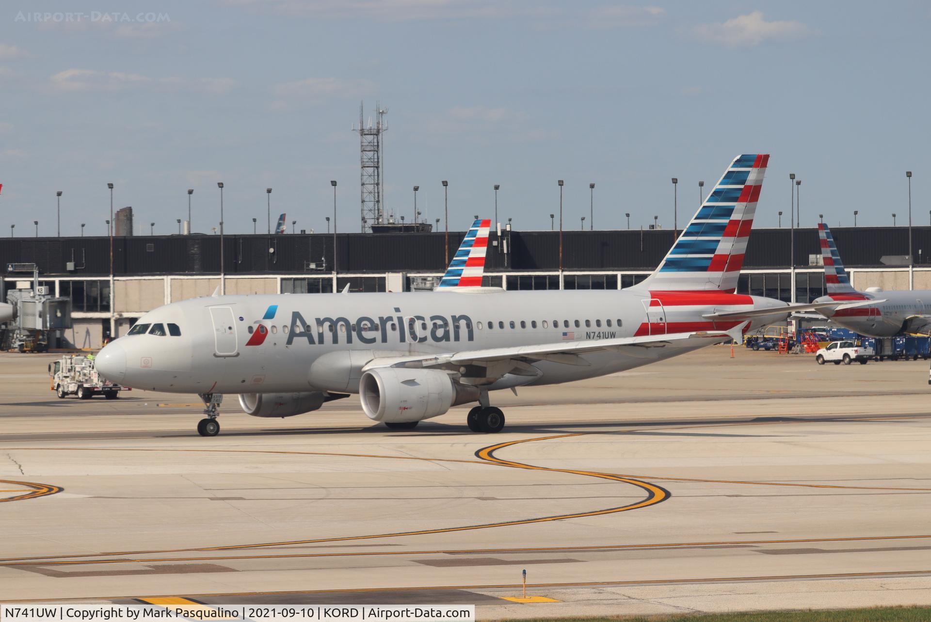 N741UW, 2000 Airbus A319-112 C/N 1269, Airbus A319-112