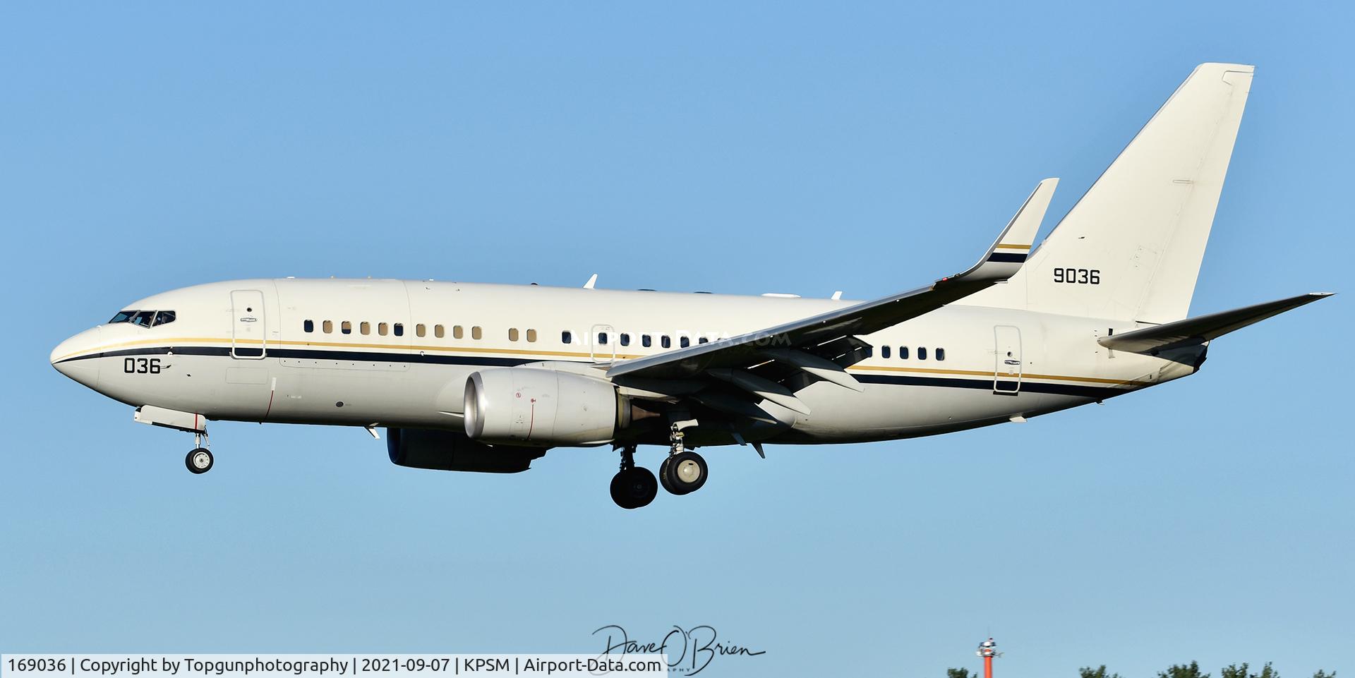169036, 2016 Boeing C-40A Clipper C/N 60329, CONVOY4520 inbound to Pease